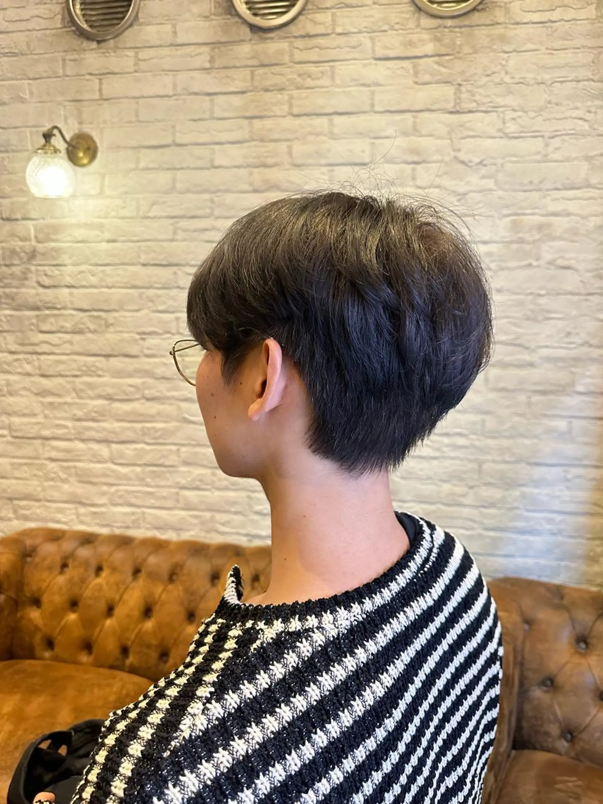 ショート カラー ヘアアレンジ メンズ メンズ韓国風 黒髪 ブルーカラー ブルーブラック シルバー 🫧RYOグレージュ /透け感カラー🫧のヘアスタイル