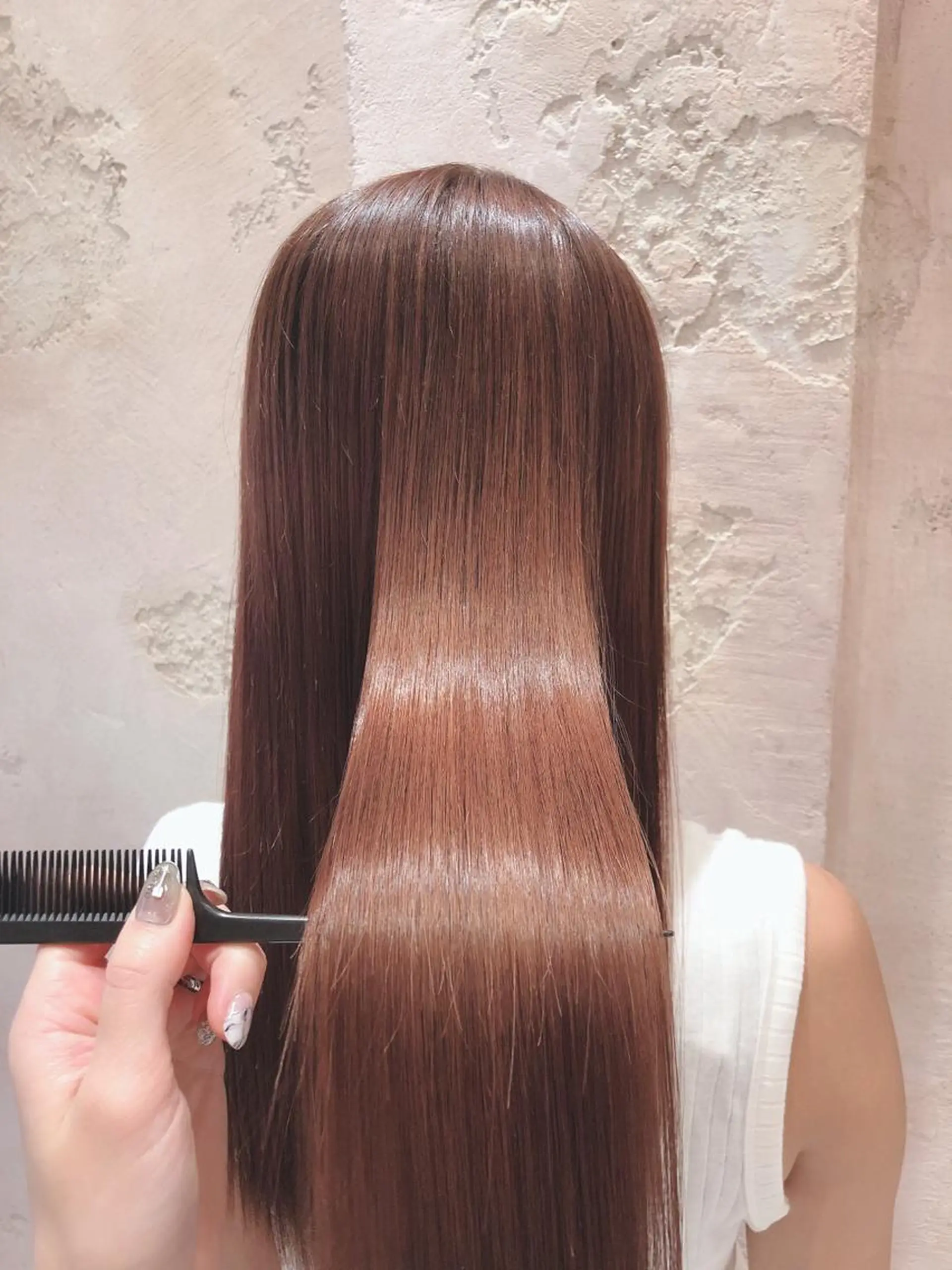 セミロング トリートメント 代表山口ひな 髪質改善のプロのヘアスタイル