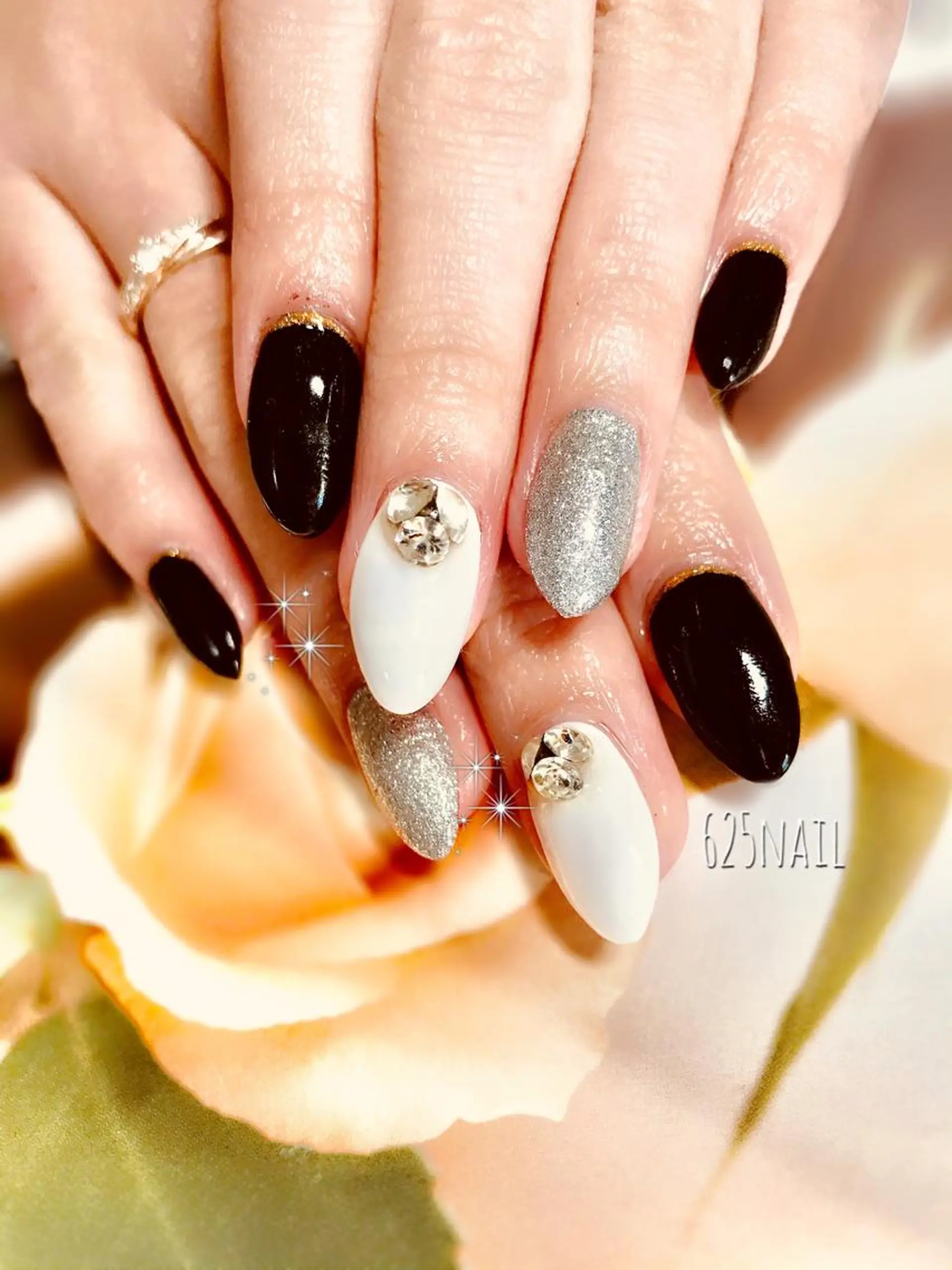 ネイル アートネイル ハンドネイル 625nail 無料P有/春日白水のネイルデザイン