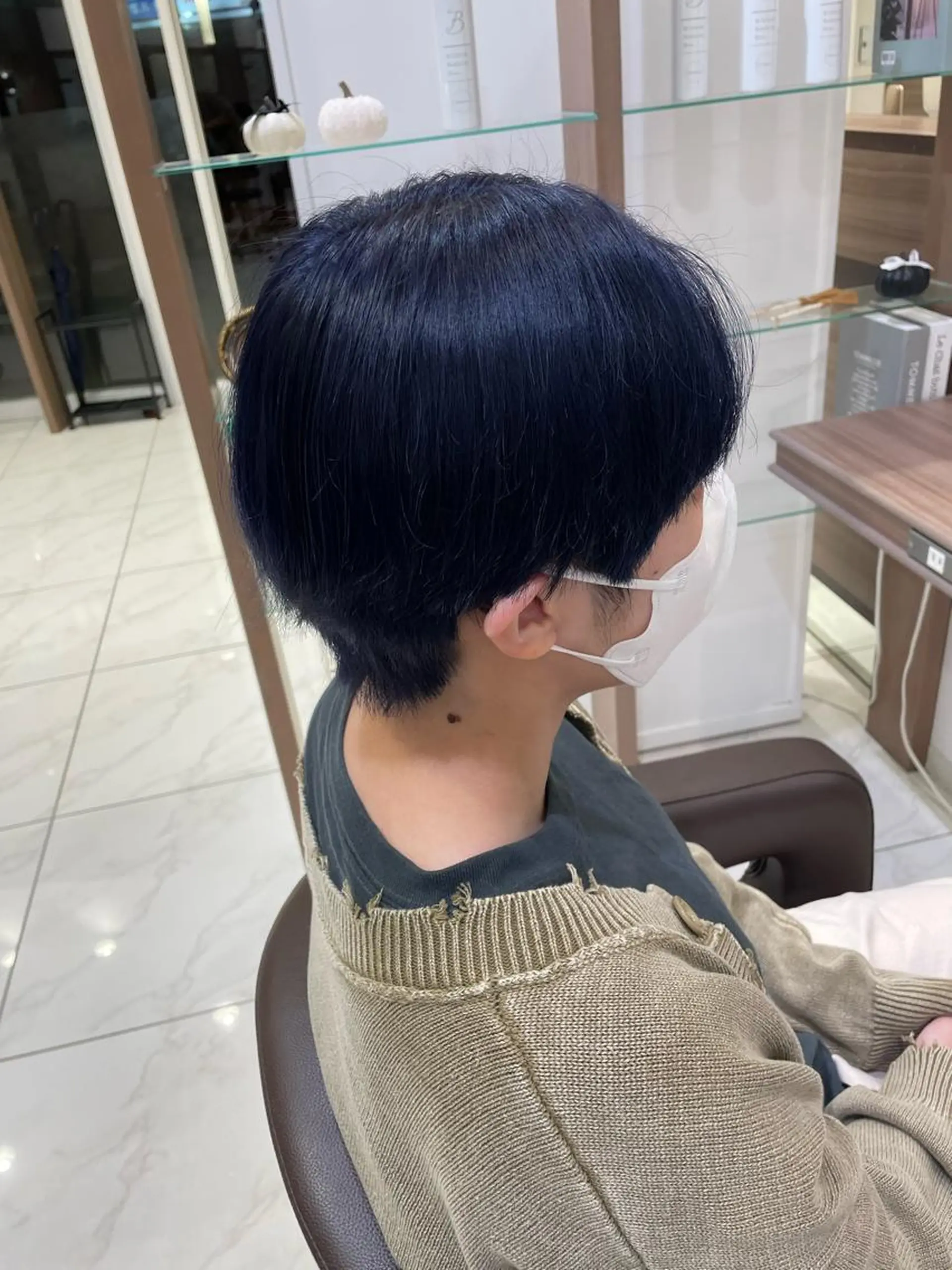 ショート カラー カット ヘアカラー トリートメント 菊池 遼/透明感 /ハイライト/艶感のヘアスタイル