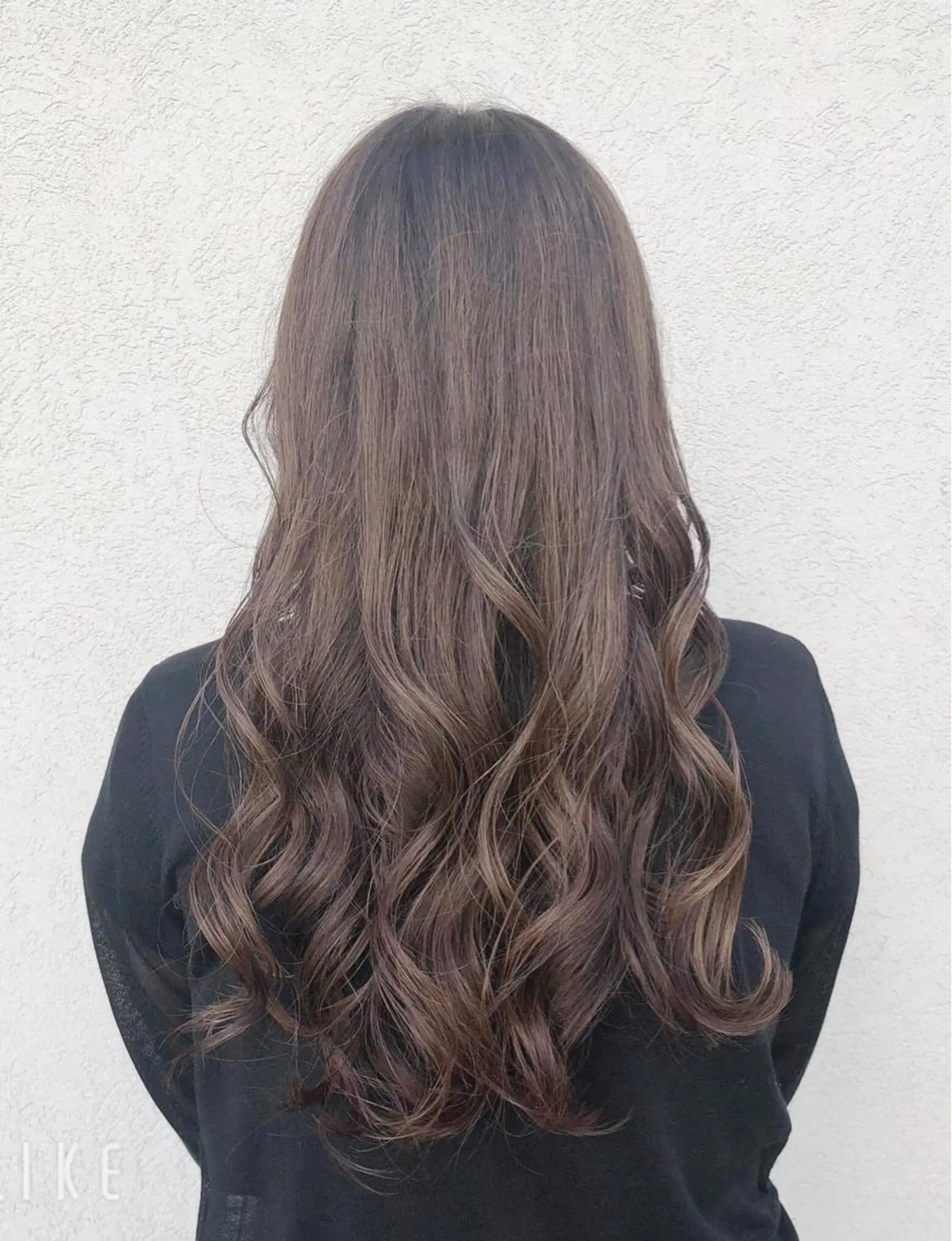 ミディアム カラー パーマ ヘアアレンジ メンズ メンズブリーチ ブリーチ 透明感カラー グレージュ ブリーチなしカラー Hair make frei所属・メンズ専門美容師 堀井隼のヘアスタイル