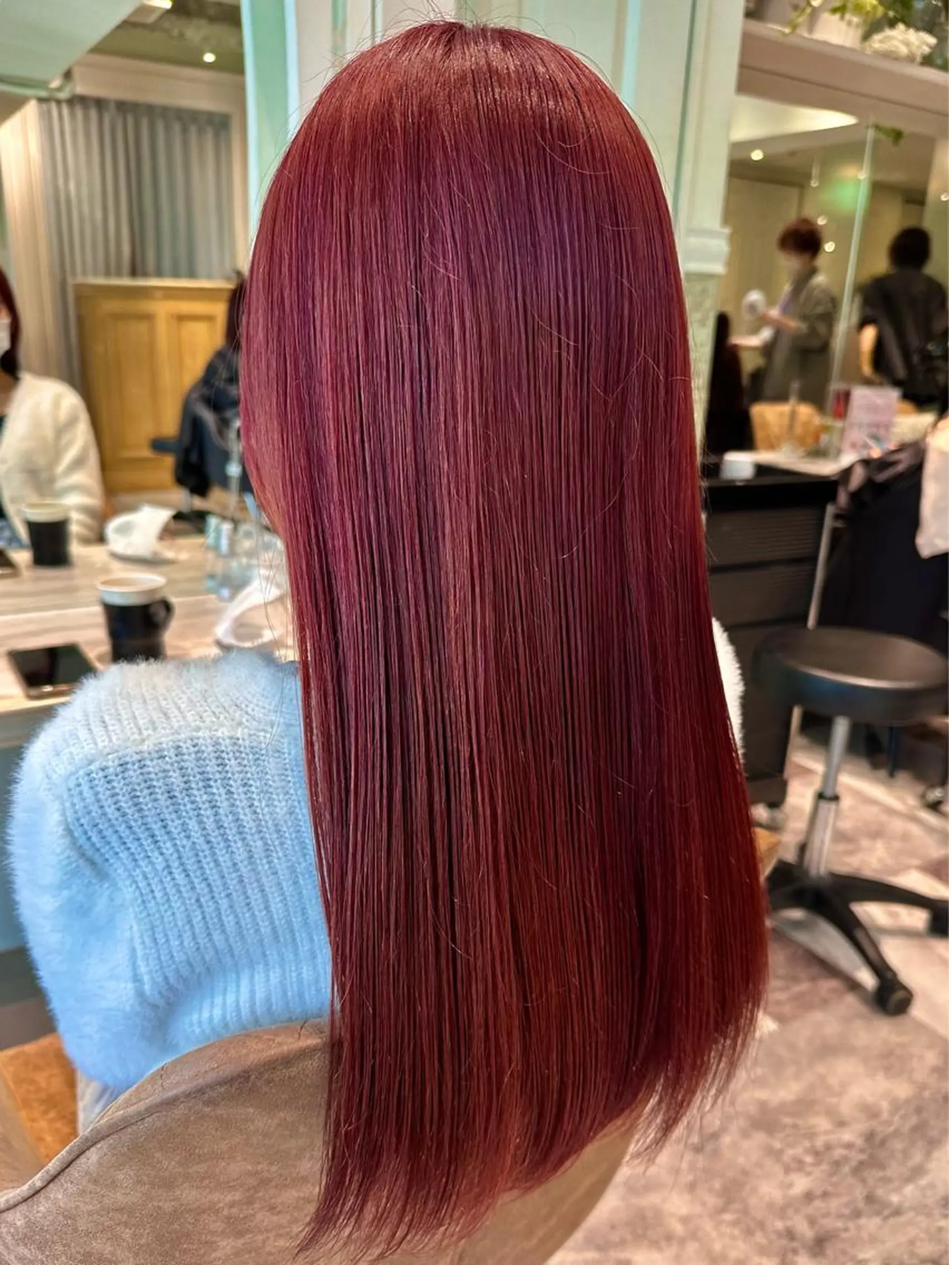 カラー ブリーチ ケアブリーチ ダブルカラー イヤリングカラー ハイライトカラー Bond Story fleek所属・渡辺 麻衣のヘアスタイル