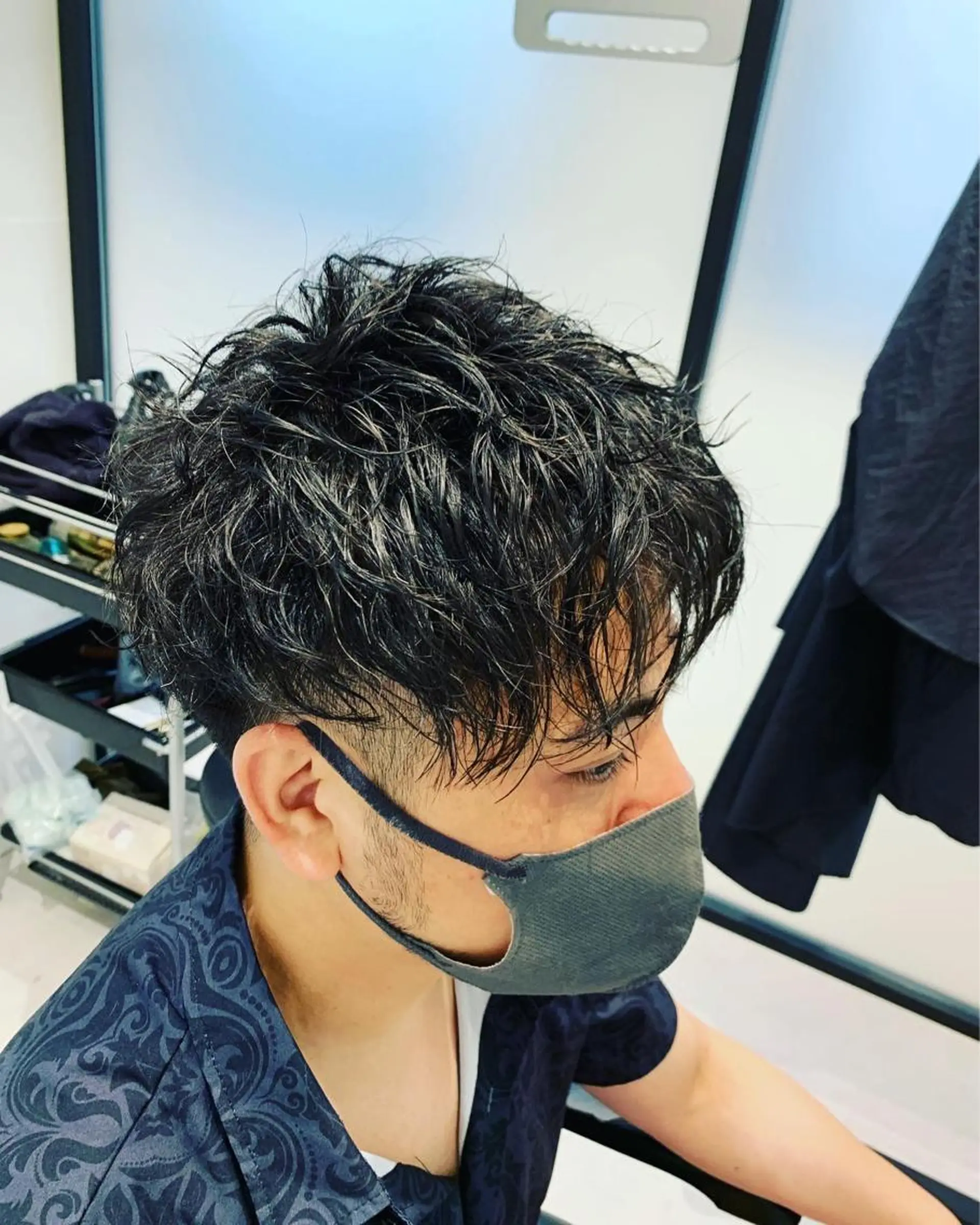 ショート パーマ メンズ メンズパーマ 刈り上げ スパイラルパーマ カット パーマ GO TODAY シェアサロン 名古屋パルコ所属・仲地 大地のヘアスタイル