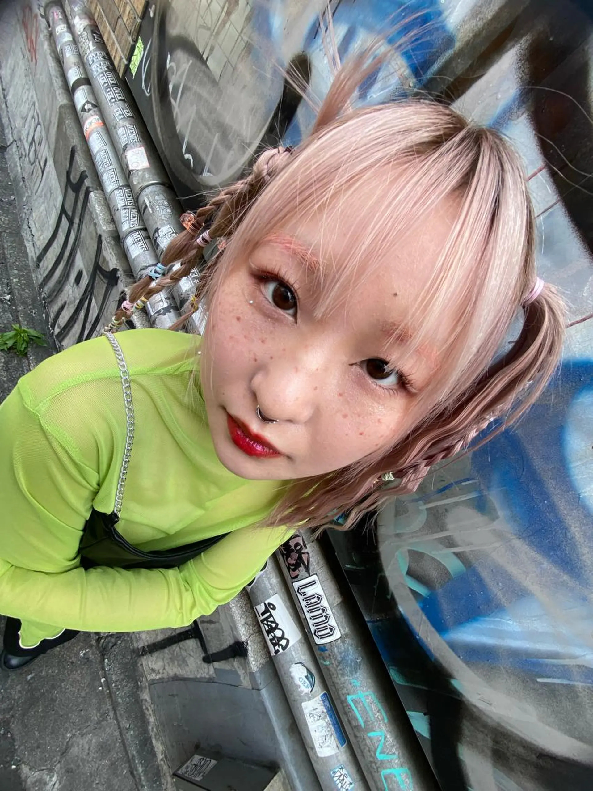 セミロング カラー ブリーチ ヘアカラー トリートメント 当日ok🩷横浜 エクステ／RIEのヘアスタイル