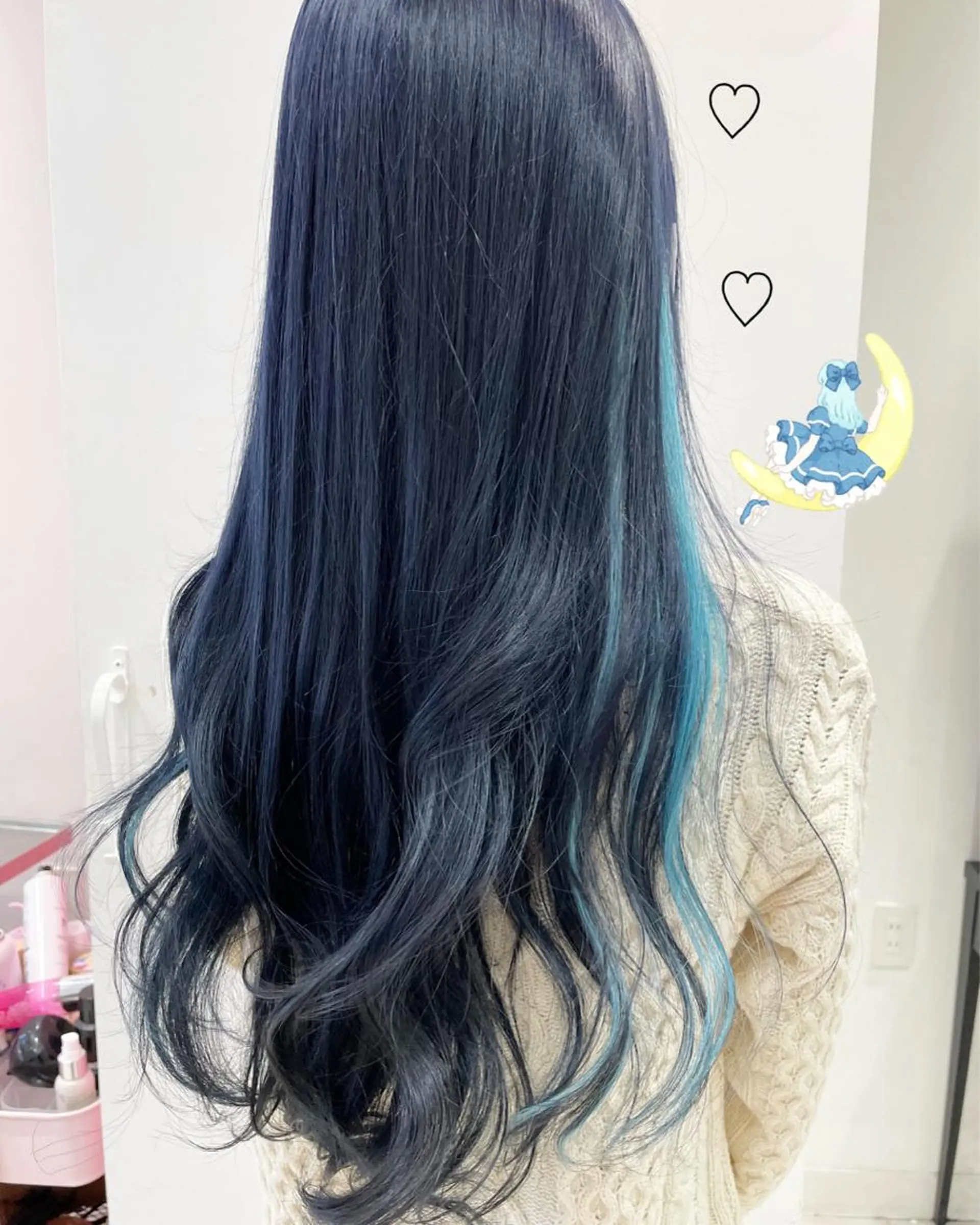 ロング カラー シールエクステ ネイビーカラー エクステ EMANON新宿東口所属・新宿駅近♡ ♡個室♡三都季🌜のヘアスタイル