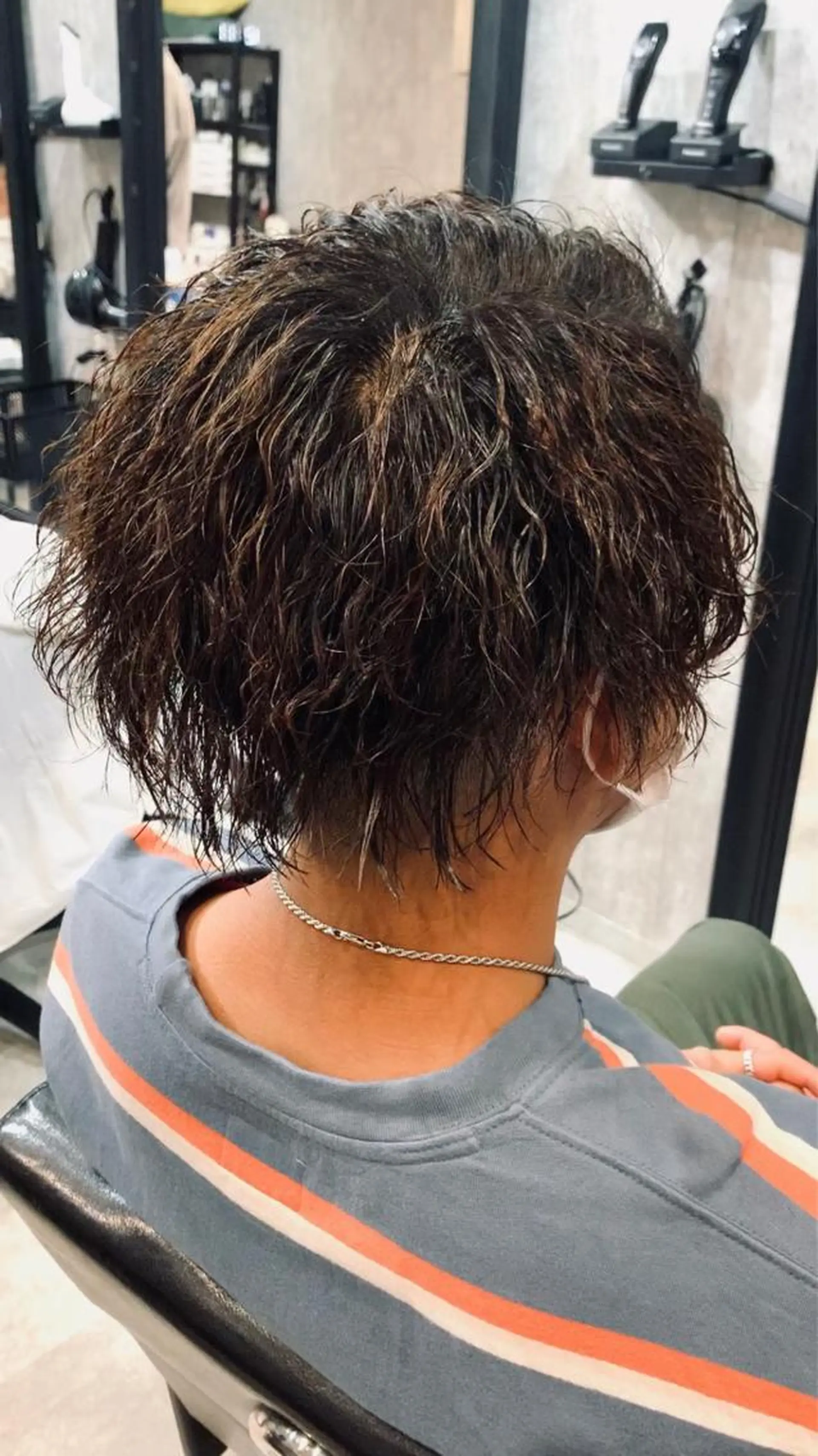 ミディアム パーマ メンズ AI TOKYO  横浜店所属・メンズ支持数No.1 👑リュウ👑のヘアスタイル