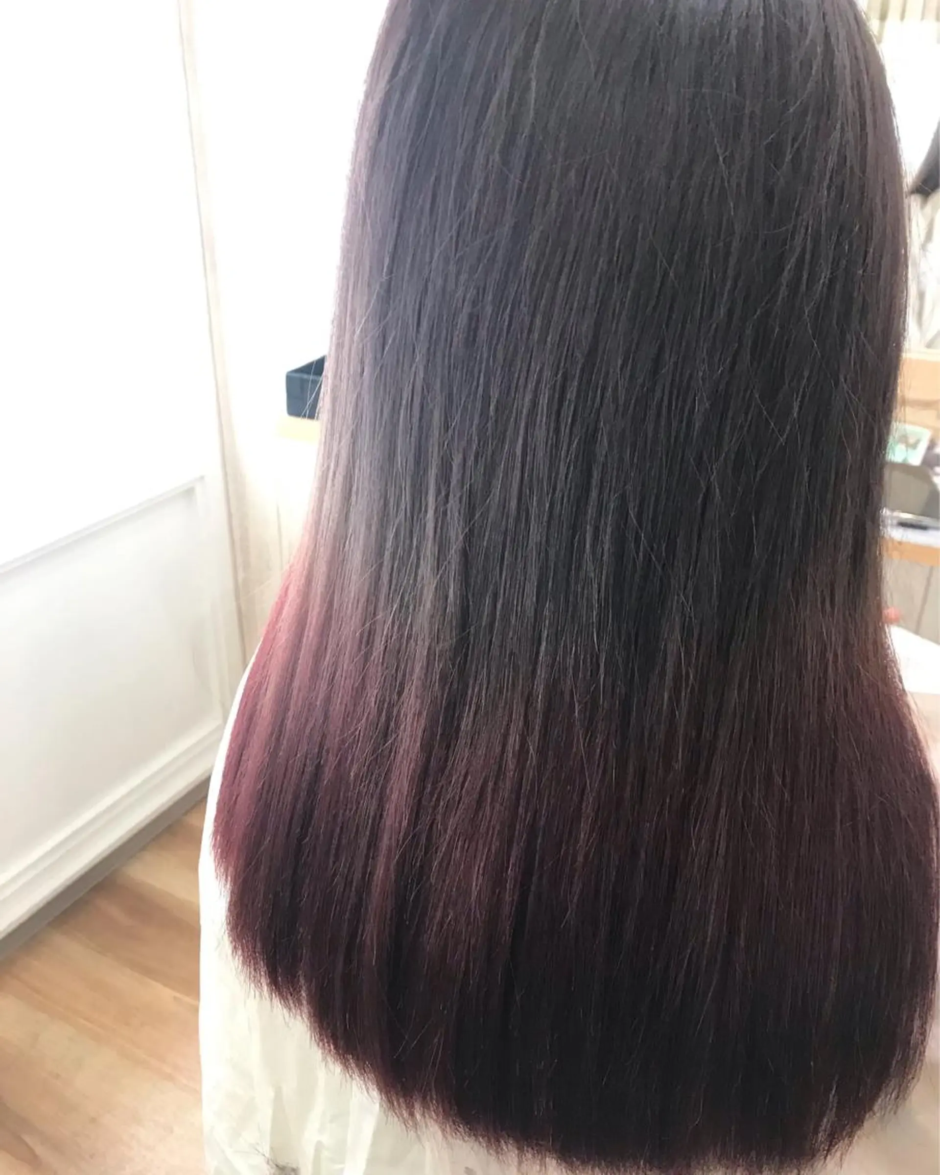 セミロング カラー グラデーションカラー レッドカラー Hair＆ＭakeEPIC所属・hair &make EPICRUMIのヘアスタイル
