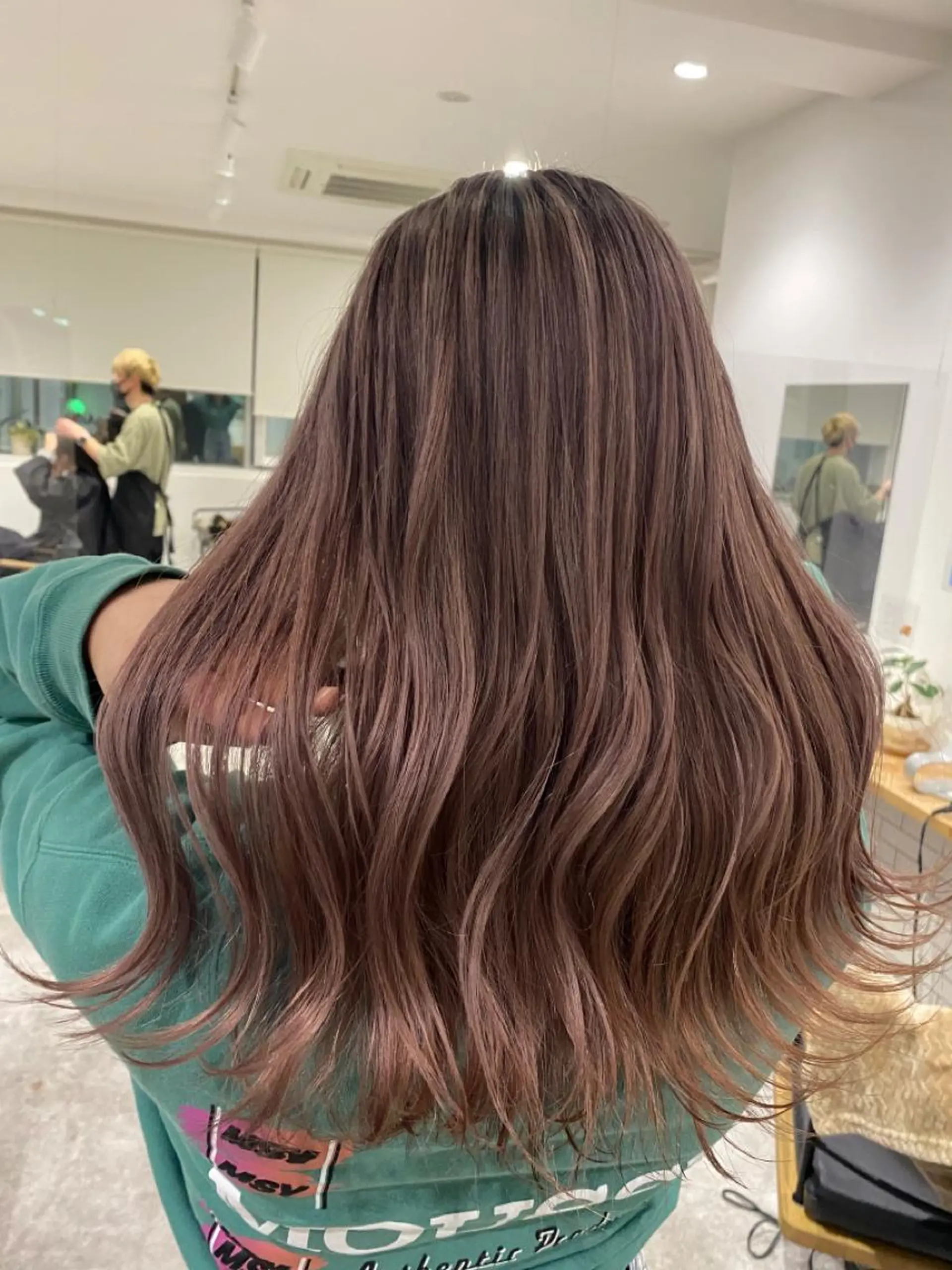 ミディアム カラー ベージュカラー ブリーチ ピンクカラー ピンクベージュ JIL BLAN 京都のヘアスタイル