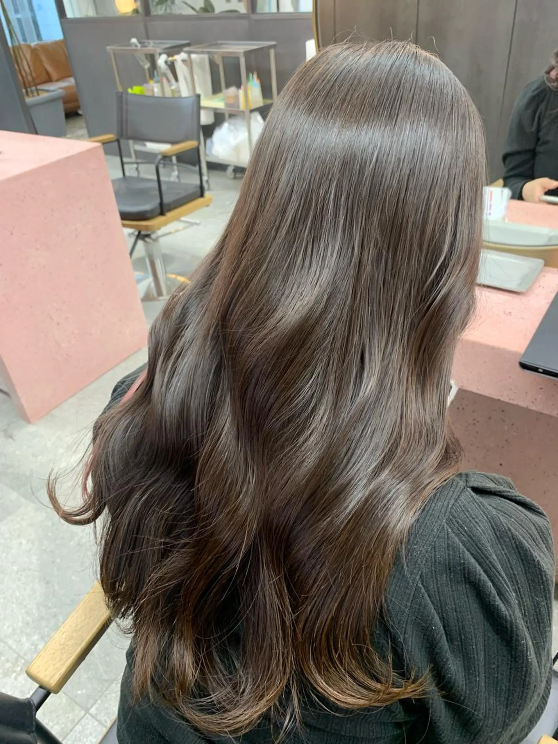 ロング 韓国風ヘア トリートメント オルチャンヘア 日韓レイヤー🇰🇷 艶カラー/ナカネのヘアスタイル