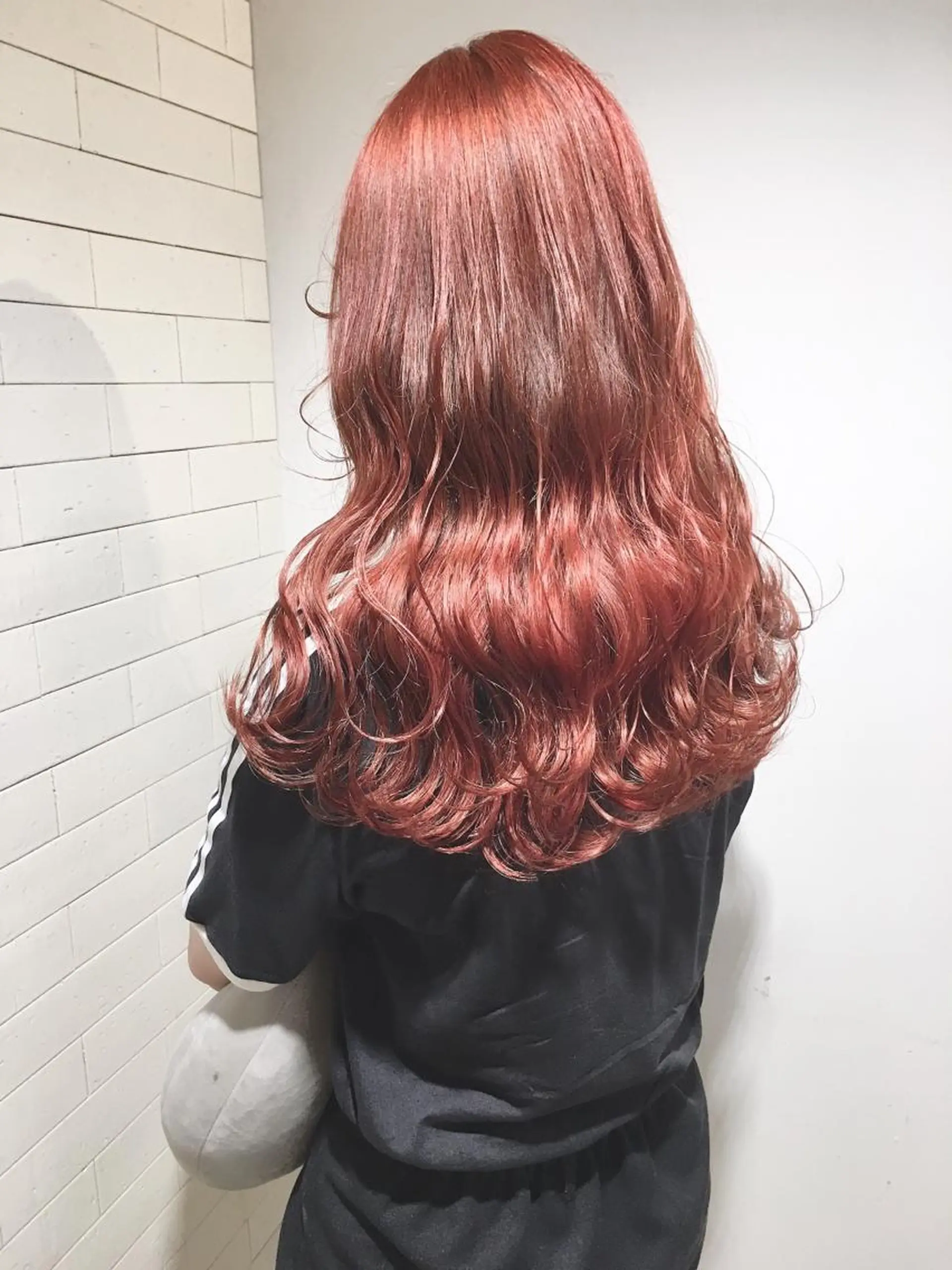 セミロング ショートボブ ボブ ハイライト 外ハネヘア ヘアカラー トリートメント ヘッドスパ ヘアセット メンズツイスパ ショートフクヤマシンのヘアスタイル