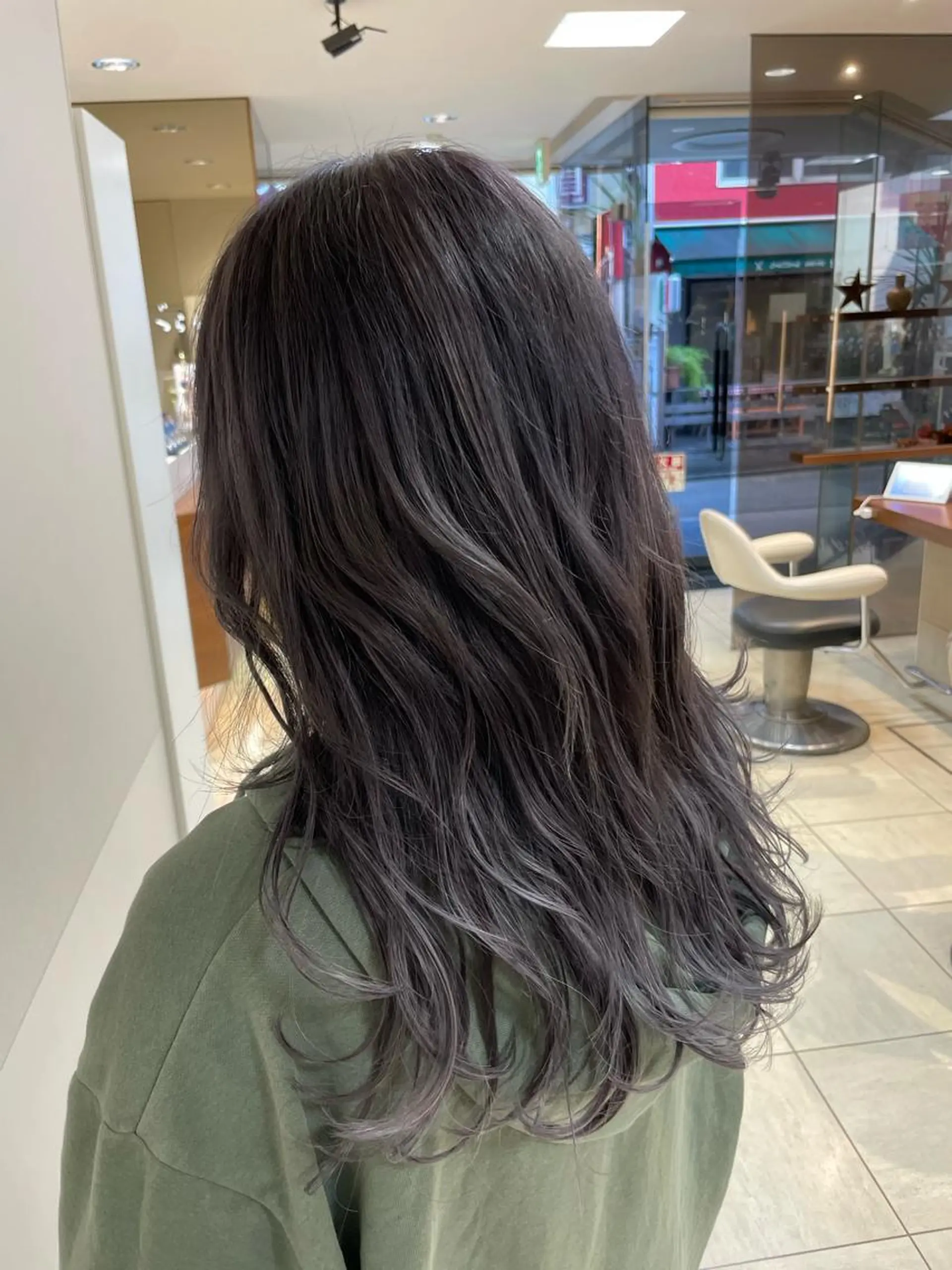 ロング カラー ヘアアレンジ 【Sweep】おじま のぞみのヘアスタイル