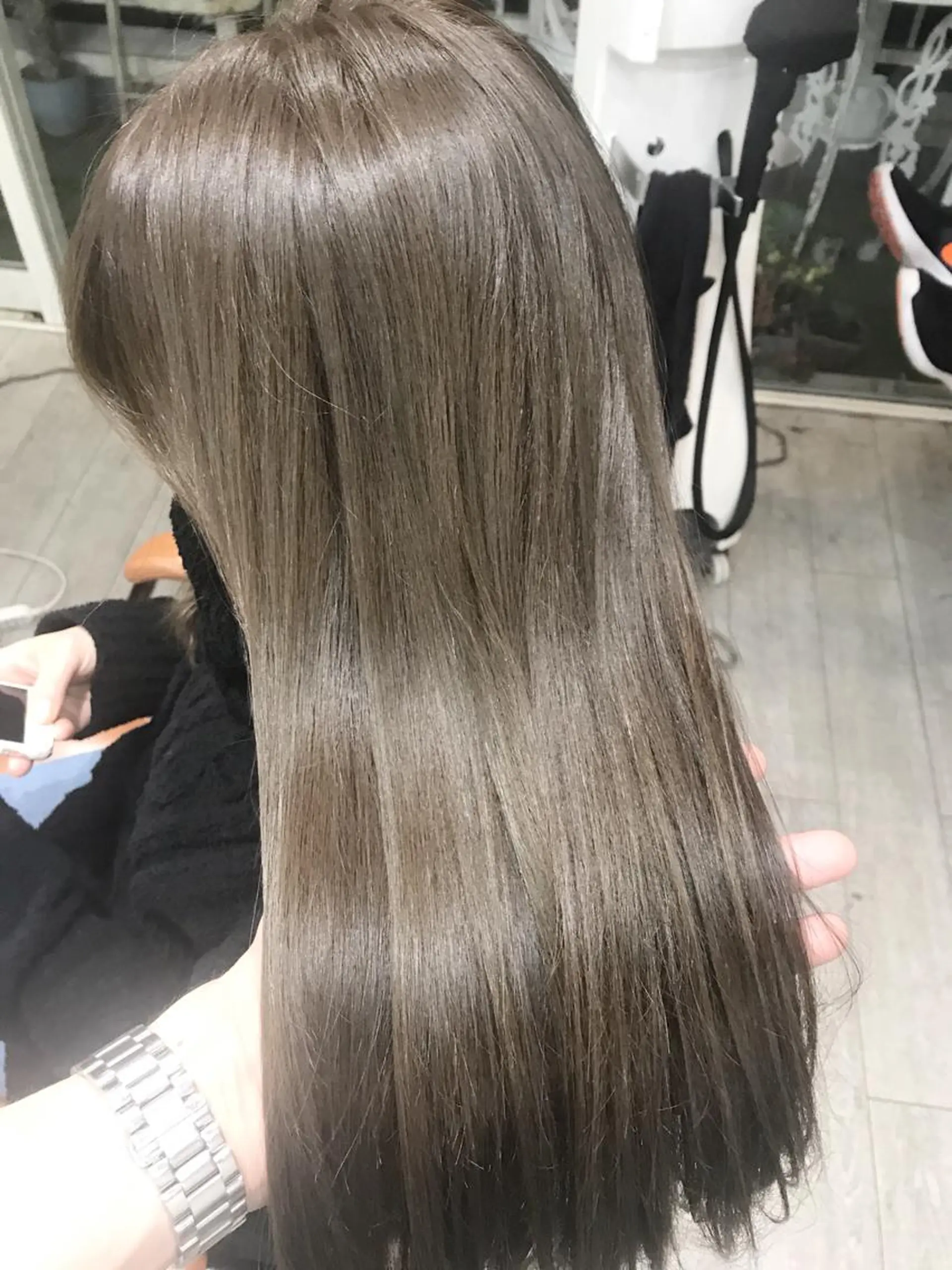 カラー ブリーチ カット ヘアカラー トリートメント ヘッドスパ トップスタイリスト Yamato.hのヘアスタイル