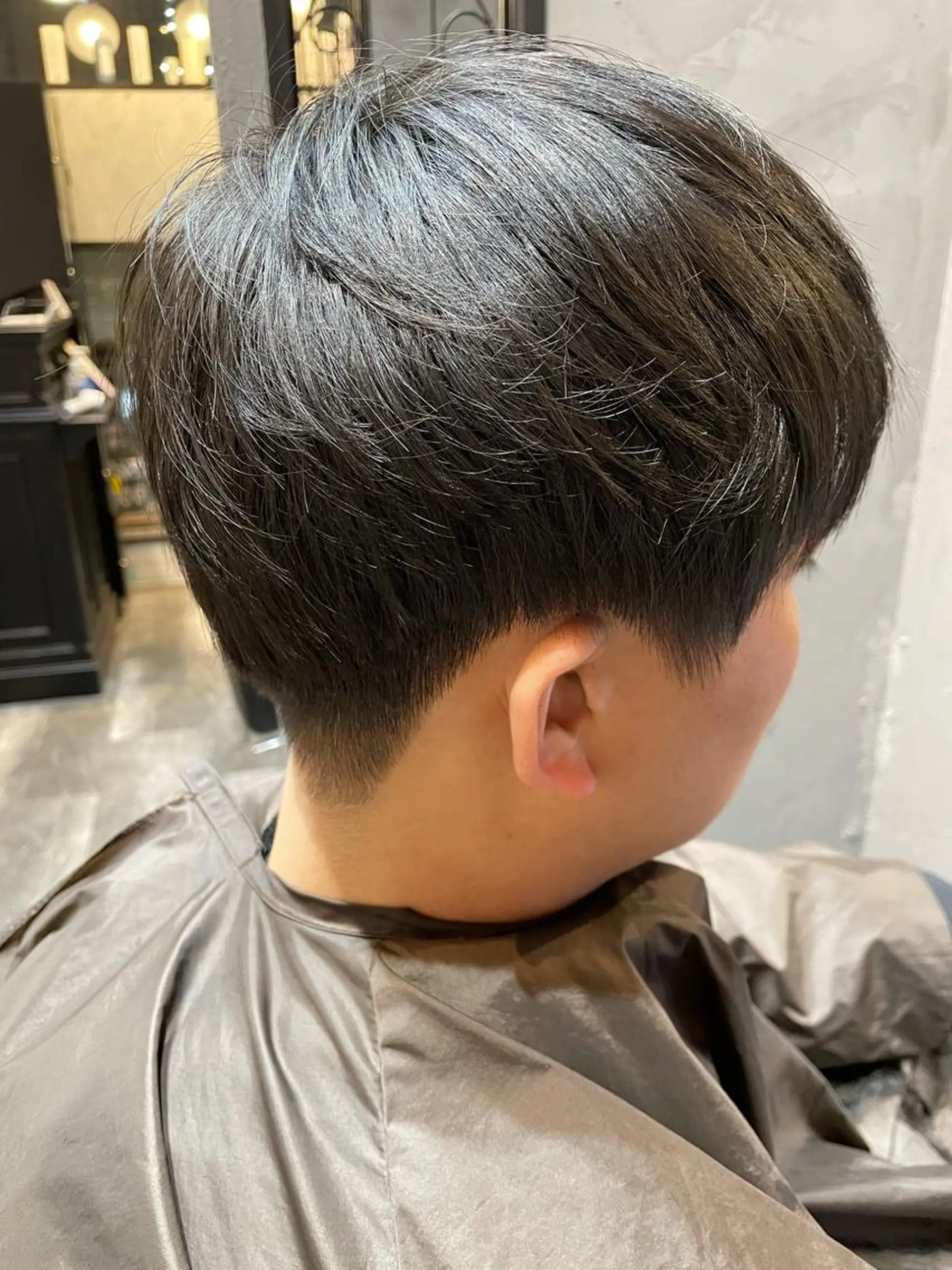 ショート メンズ マッシュ 刈り上げ 飯塚 沙衣のヘアスタイル