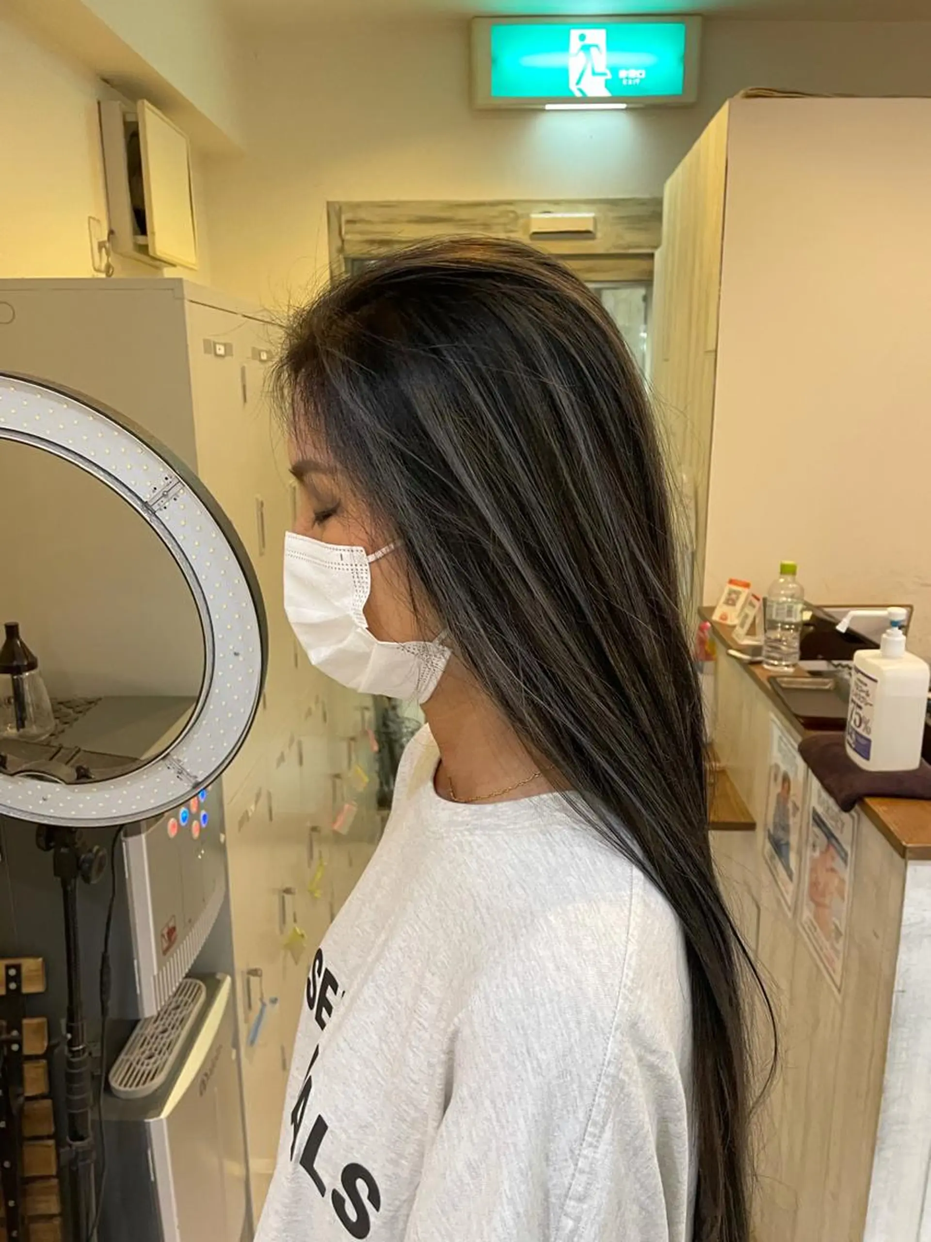 ロング カラー ハイライトカラー ハイライト ヘアカラー トリートメント ALLEN hair 京橋店のヘアスタイル