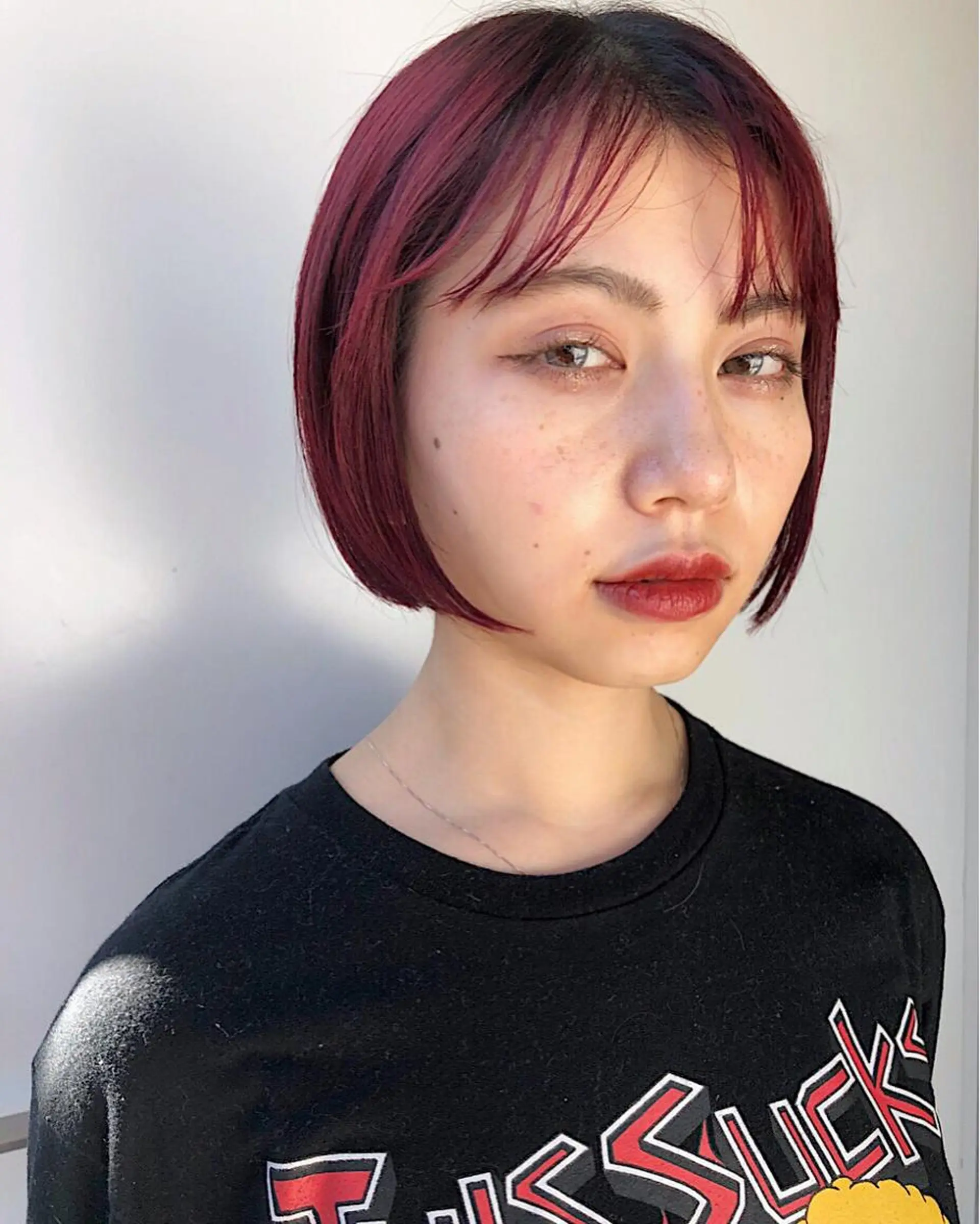 ショート カラー ピンクカラー ボブ カット ヘアカラー トリートメント Loom.所属・村上雅人 ナチュラルモードのヘアスタイル