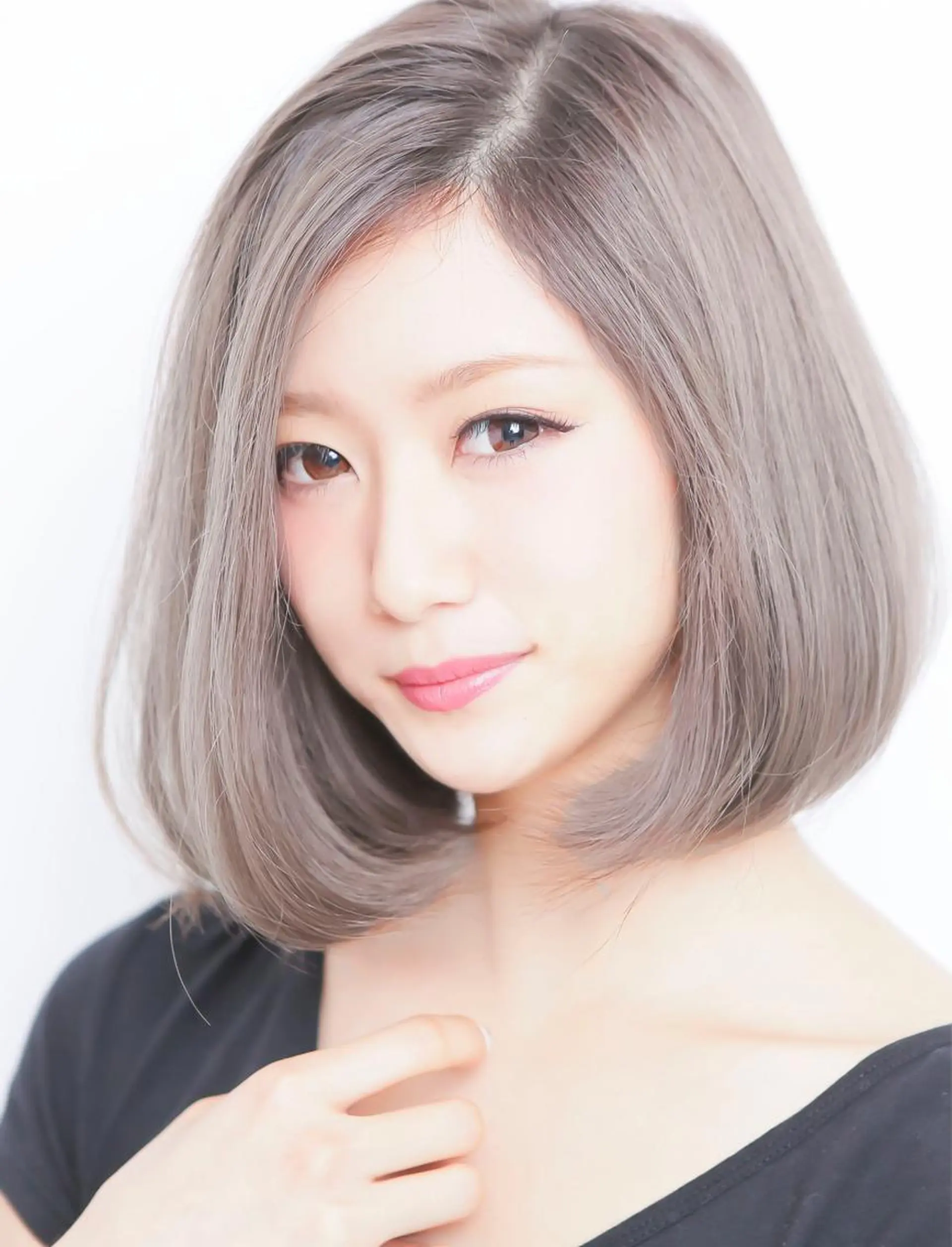 ショート カラー グレージュ ヘアカラー トリートメント モテ髪透明感❤️ デイズヘアカラーのヘアスタイル