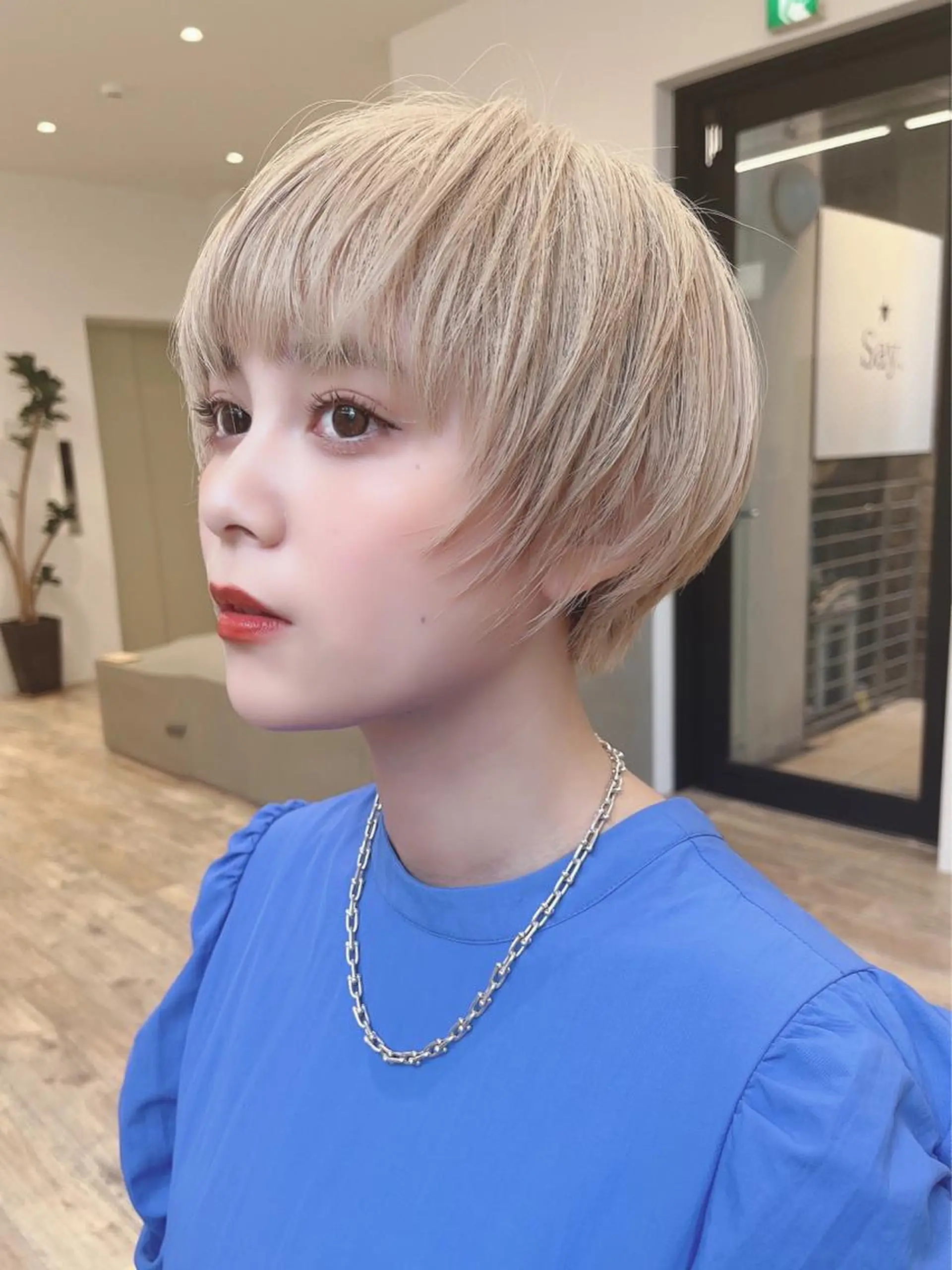 ショート 顔周りカット ショートヘア Say.FUKUOKA所属・⭐️ショートの匠⭐️ Say.岩井のヘアスタイル