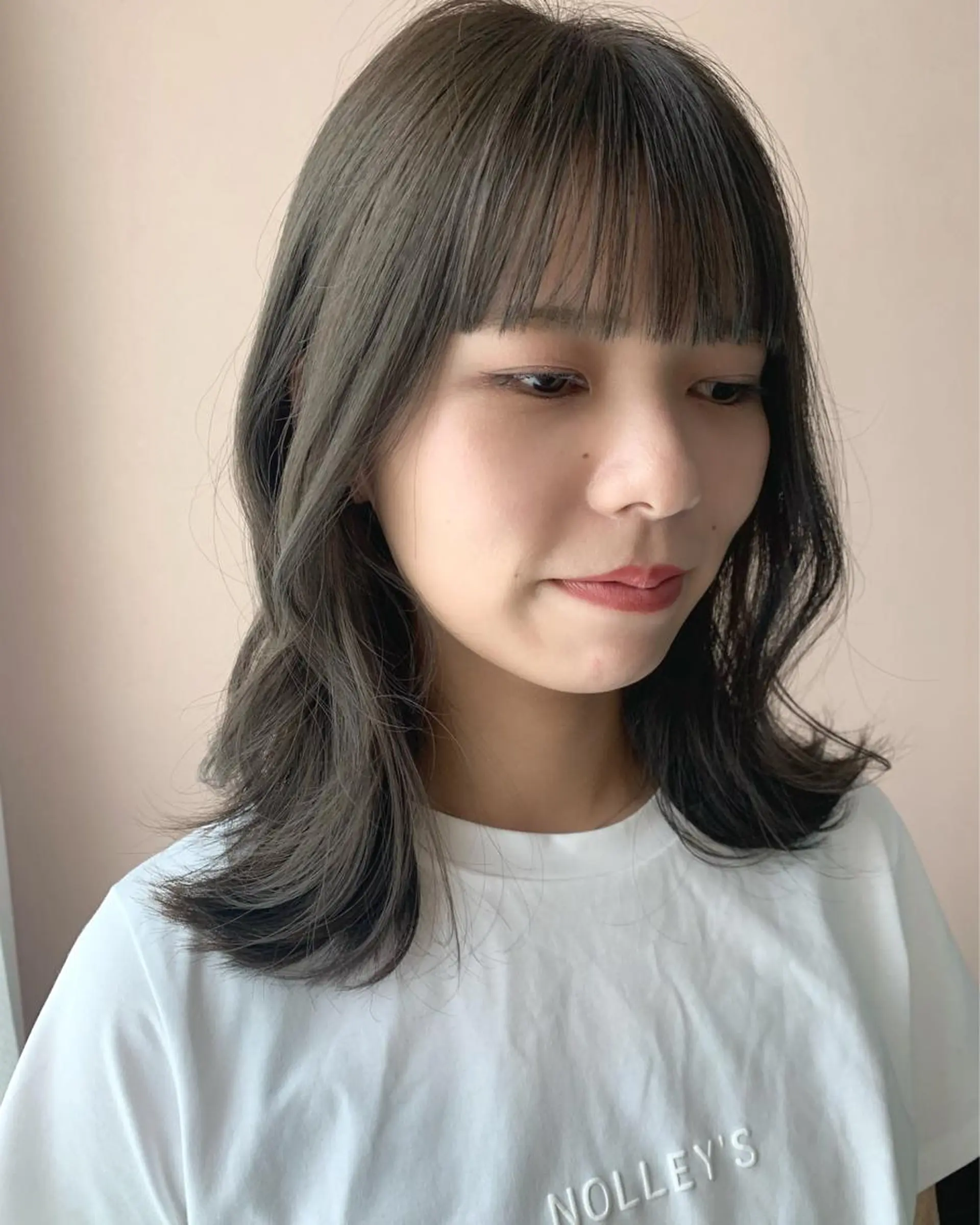 ロング カラー ブリーチ グレージュ ブリーチなしカラー オリーブグレージュ オリーブグレー カット ヘアカラー トリートメント hub hair レイヤー/透明感のヘアスタイル