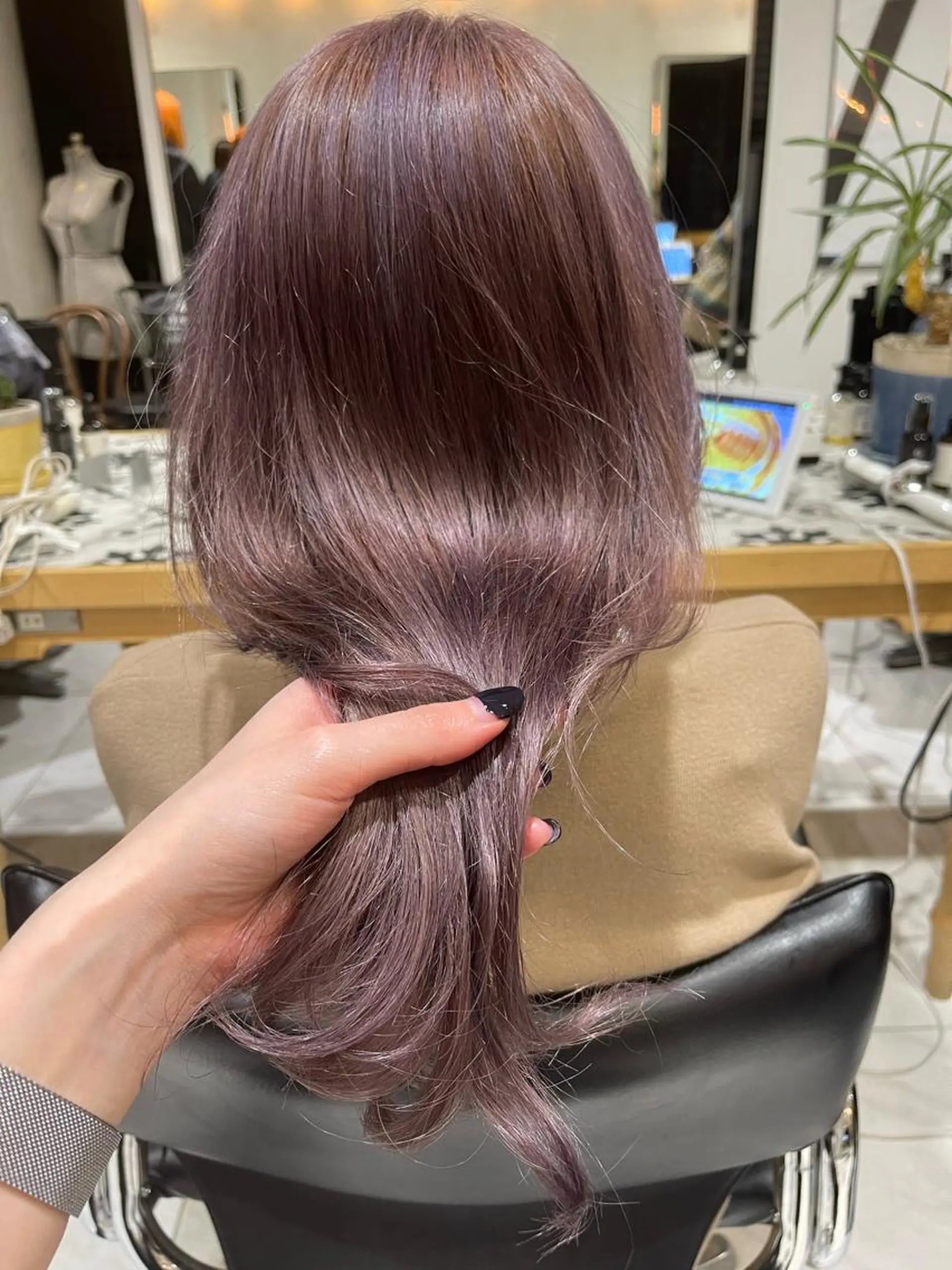 ロング カラー ラベンダーカラー ラベンダーグレー ラベンダー/レイヤー カット🤎mamiのヘアスタイル