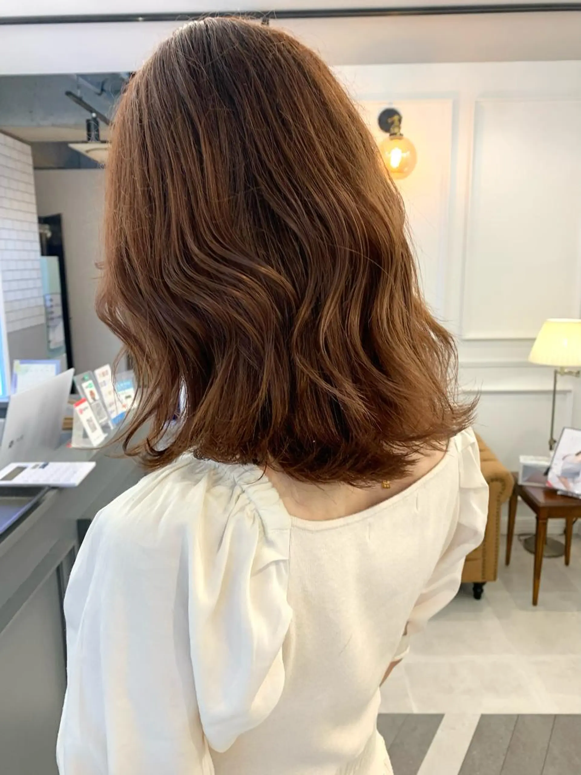 ミディアム カラー TriumpH天王寺店【ミルボンAujua認定サロン】所属・SAKI🐈‍⬛【 HAPPY届けます】のヘアスタイル