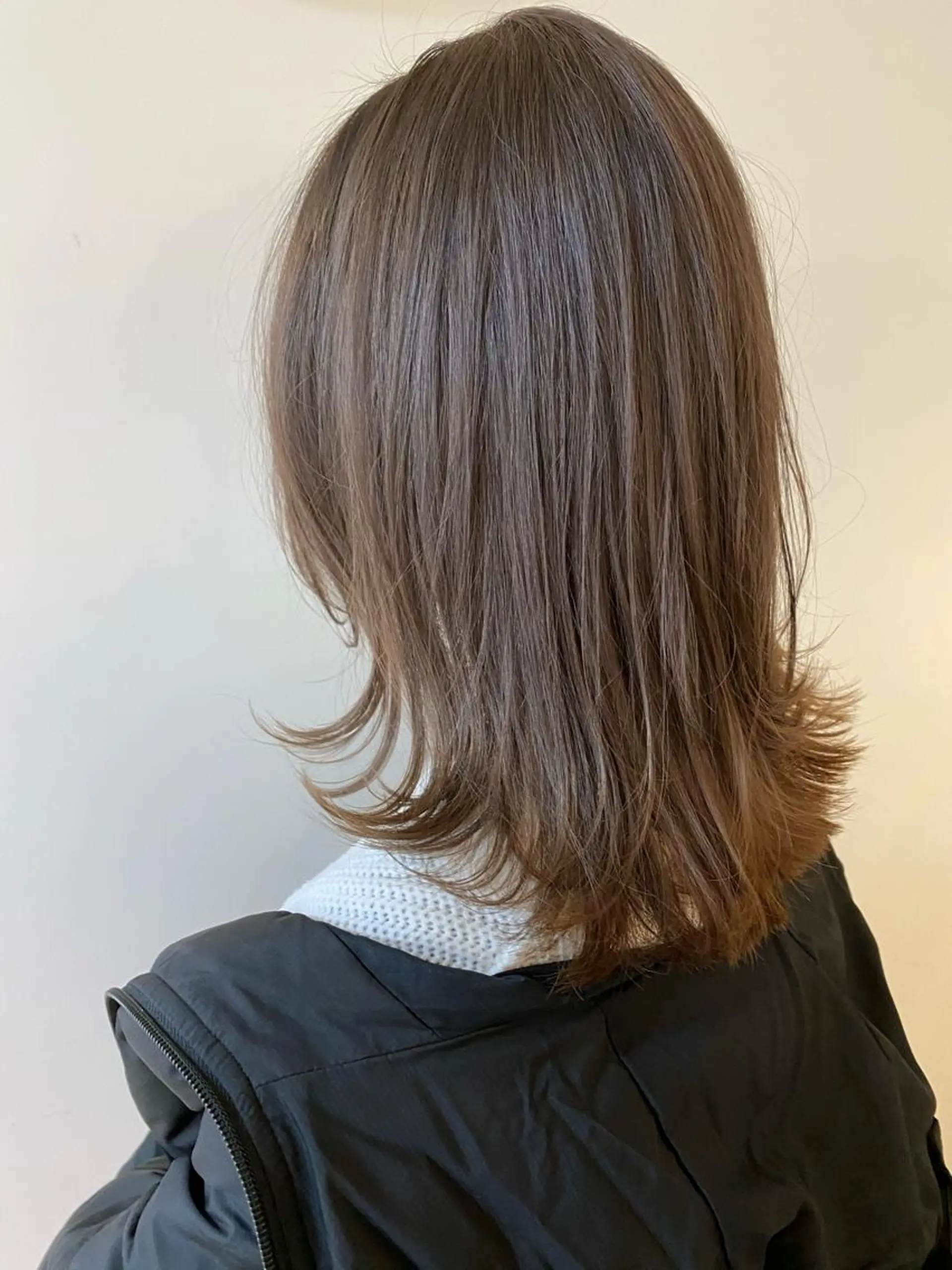 セミロング カラー ベージュカラー ヘーゼル 🎗大槻 武士🎗のヘアスタイル