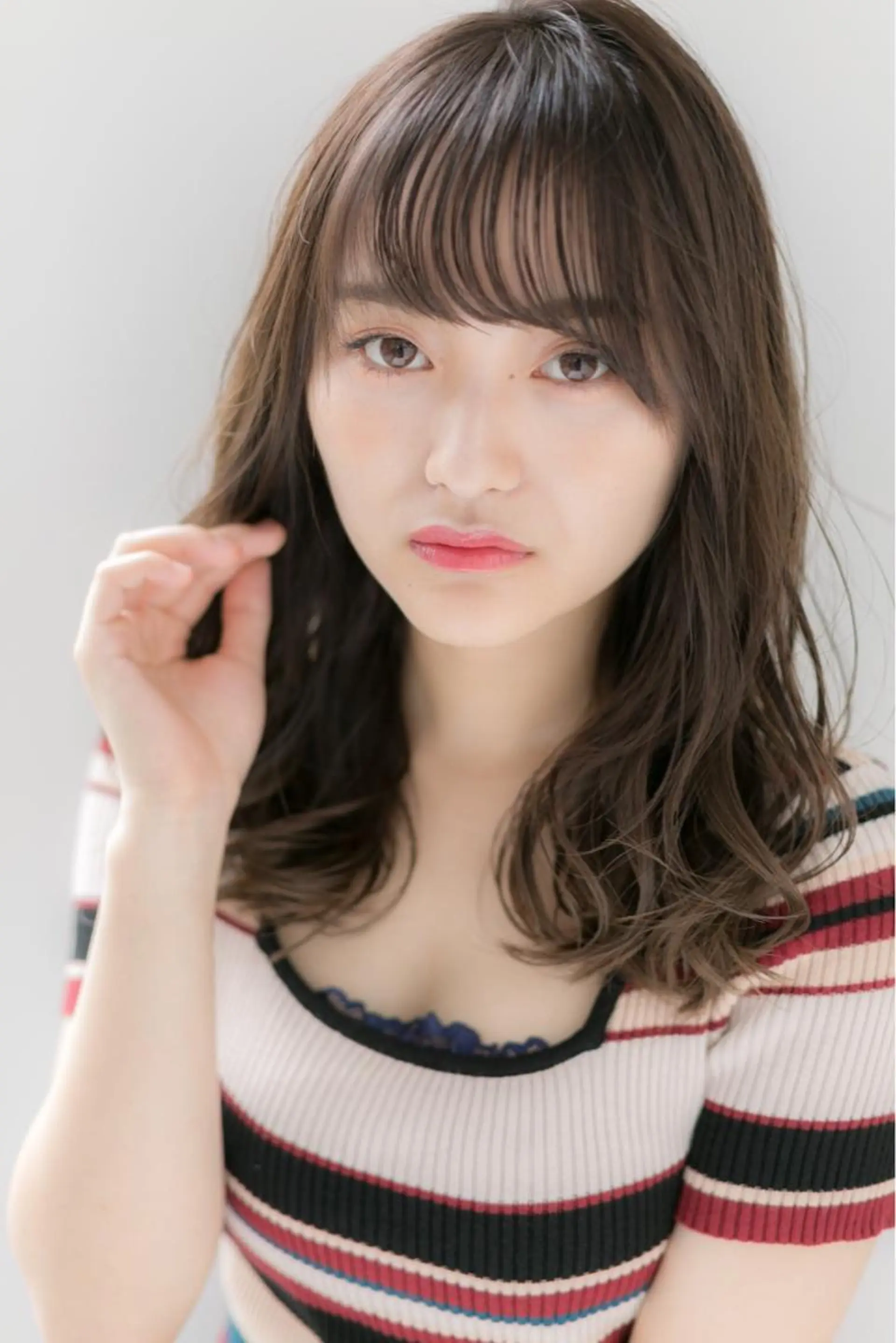 ミディアム パーマ コテ巻き風パーマ💛 池袋のヘアスタイル