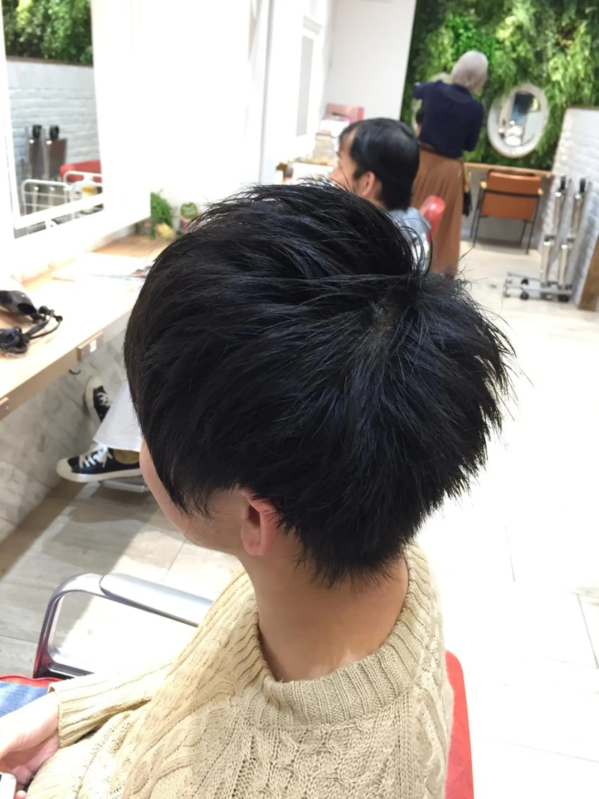 ショート メンズ 吉岡 三四朗のヘアスタイル