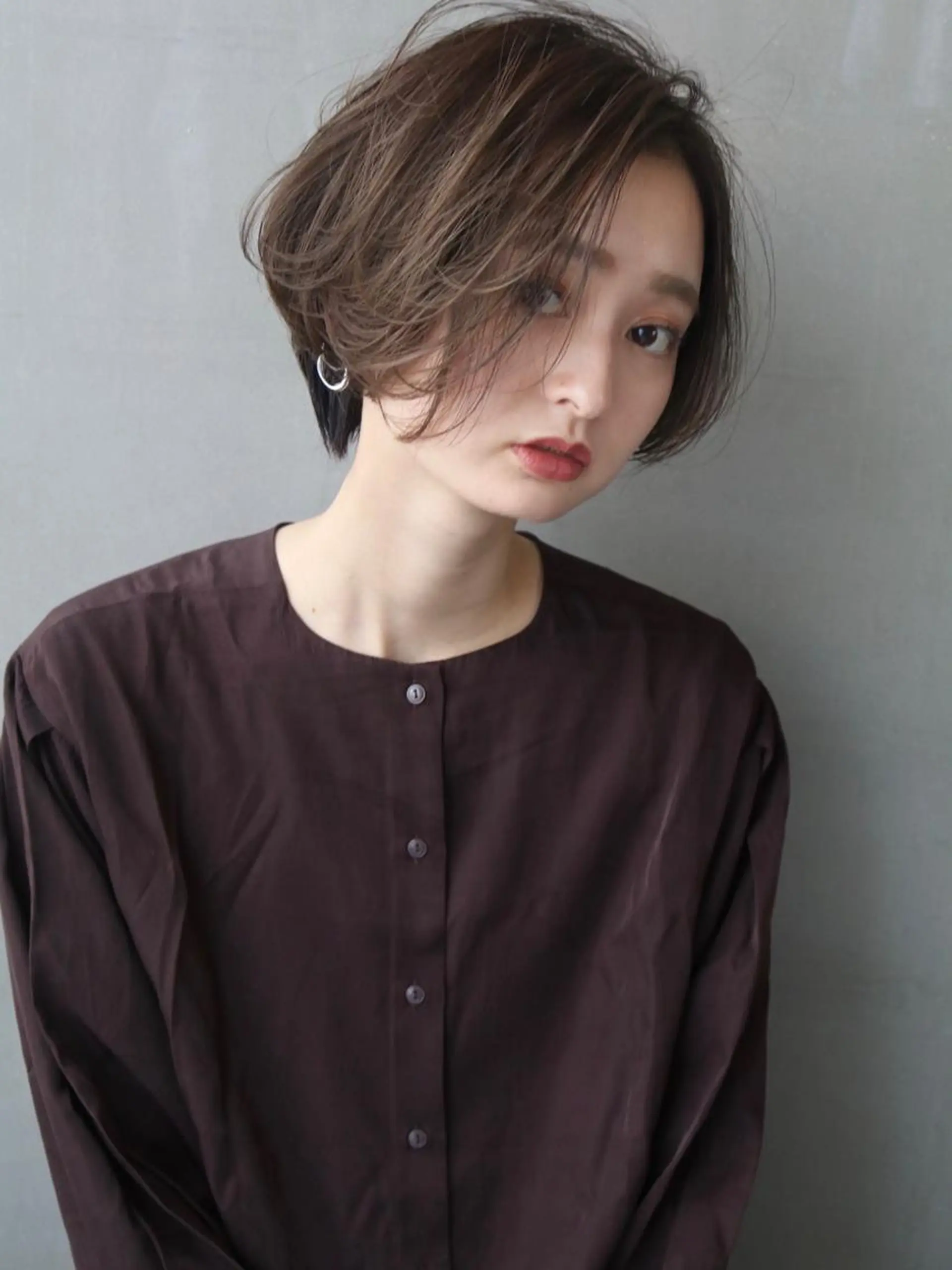 ショート カラー ショートボブ ボブ ショートヘア SALOWIN梅田茶屋町店所属・ウルフレイヤーカット /チヒロのヘアスタイル