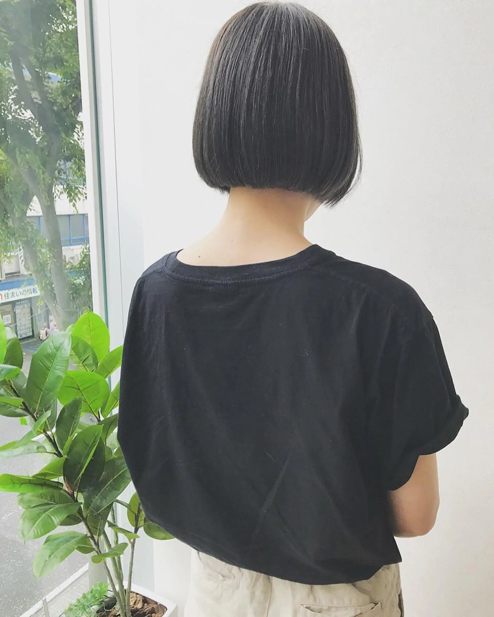 ショート カラー ボブ AGU akariのヘアスタイル