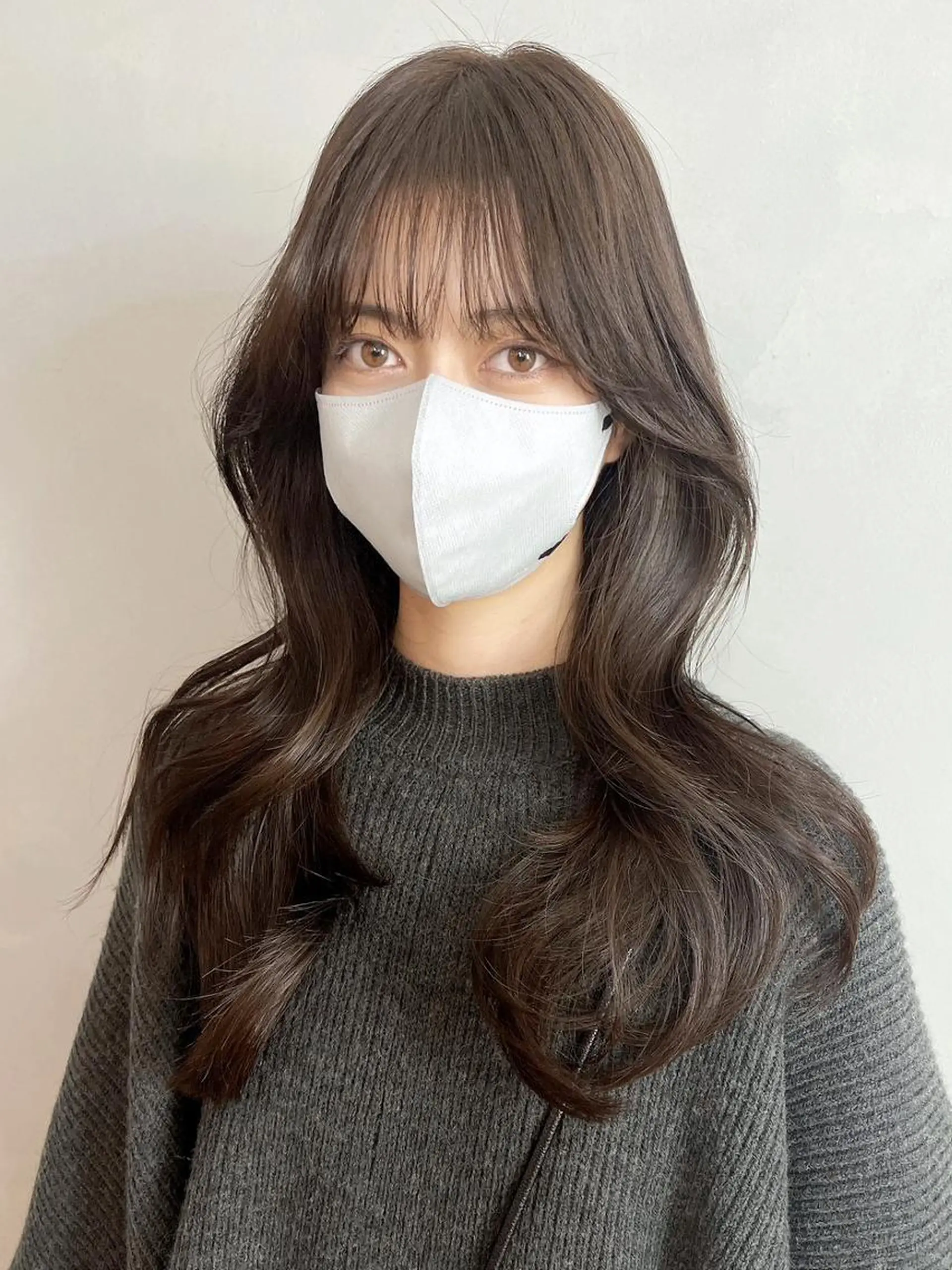 セミロング カラー ココアグレージュ グレージュ レイヤーカット カット ヘアカラー トリートメント ITby ALBUM 北千住店のヘアスタイル