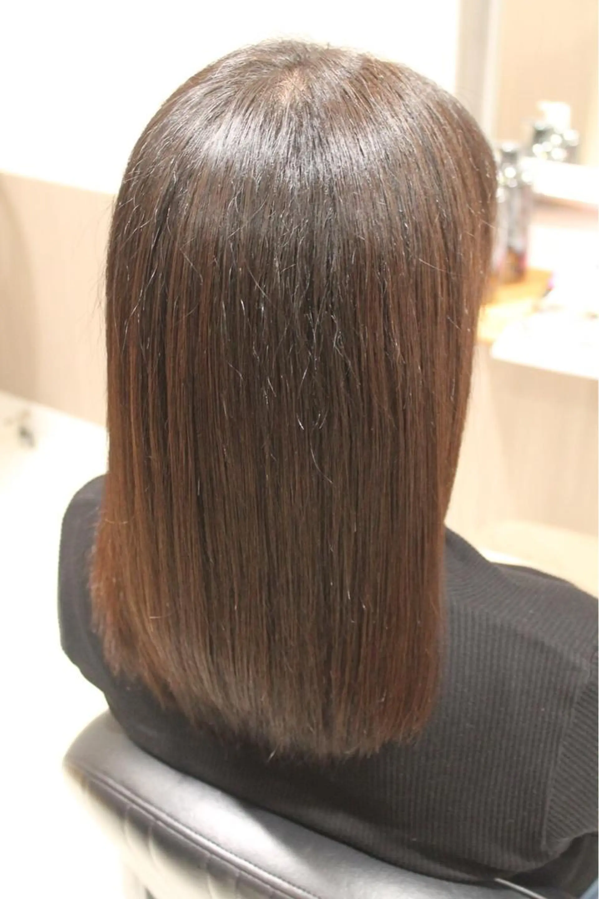 セミロング ヘアカラー 髪質改善サロン 福田昌子のヘアスタイル