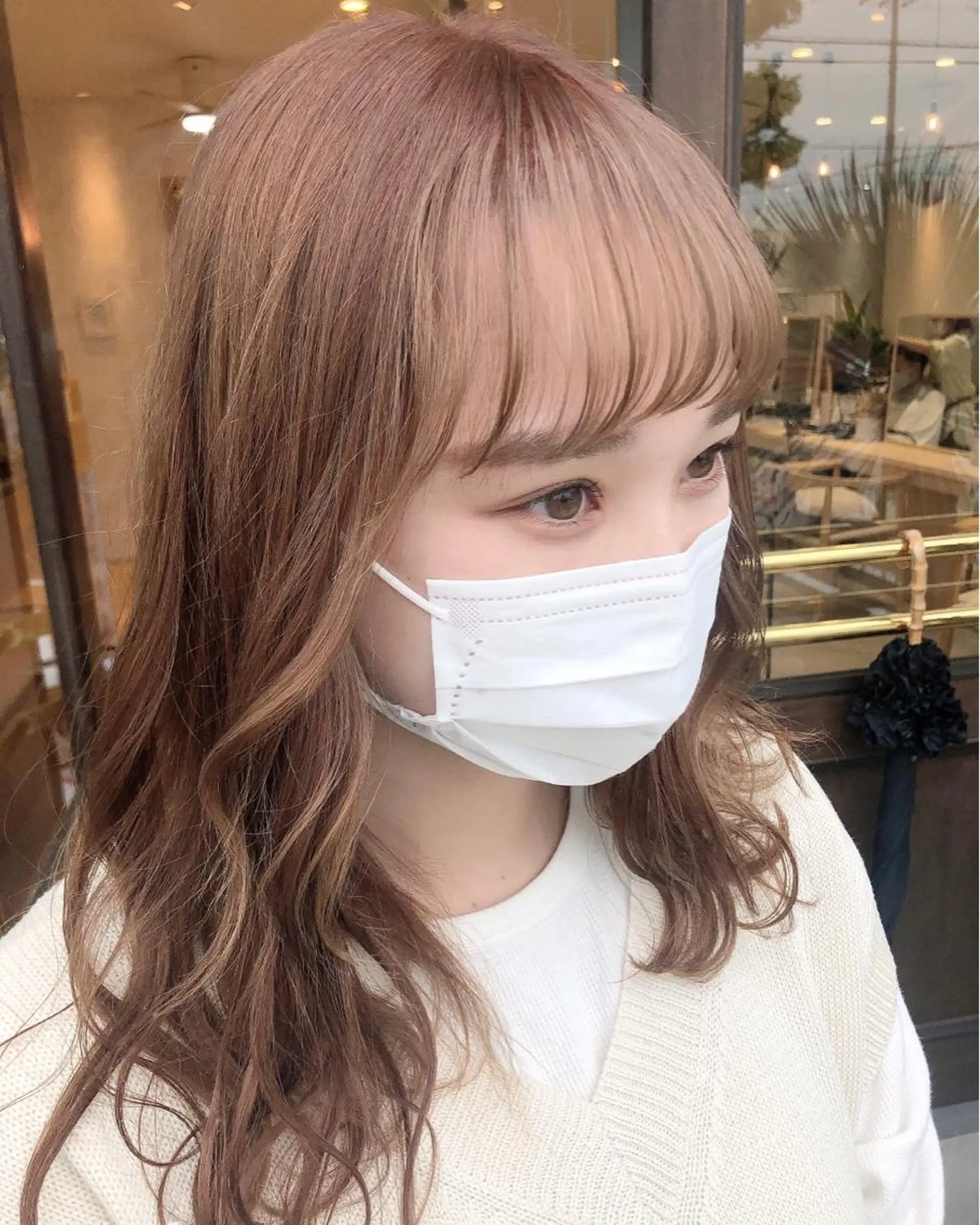 カラー ベージュカラー ブリーチ ピンクカラー ピンクベージュ 三村 桜生のヘアスタイル