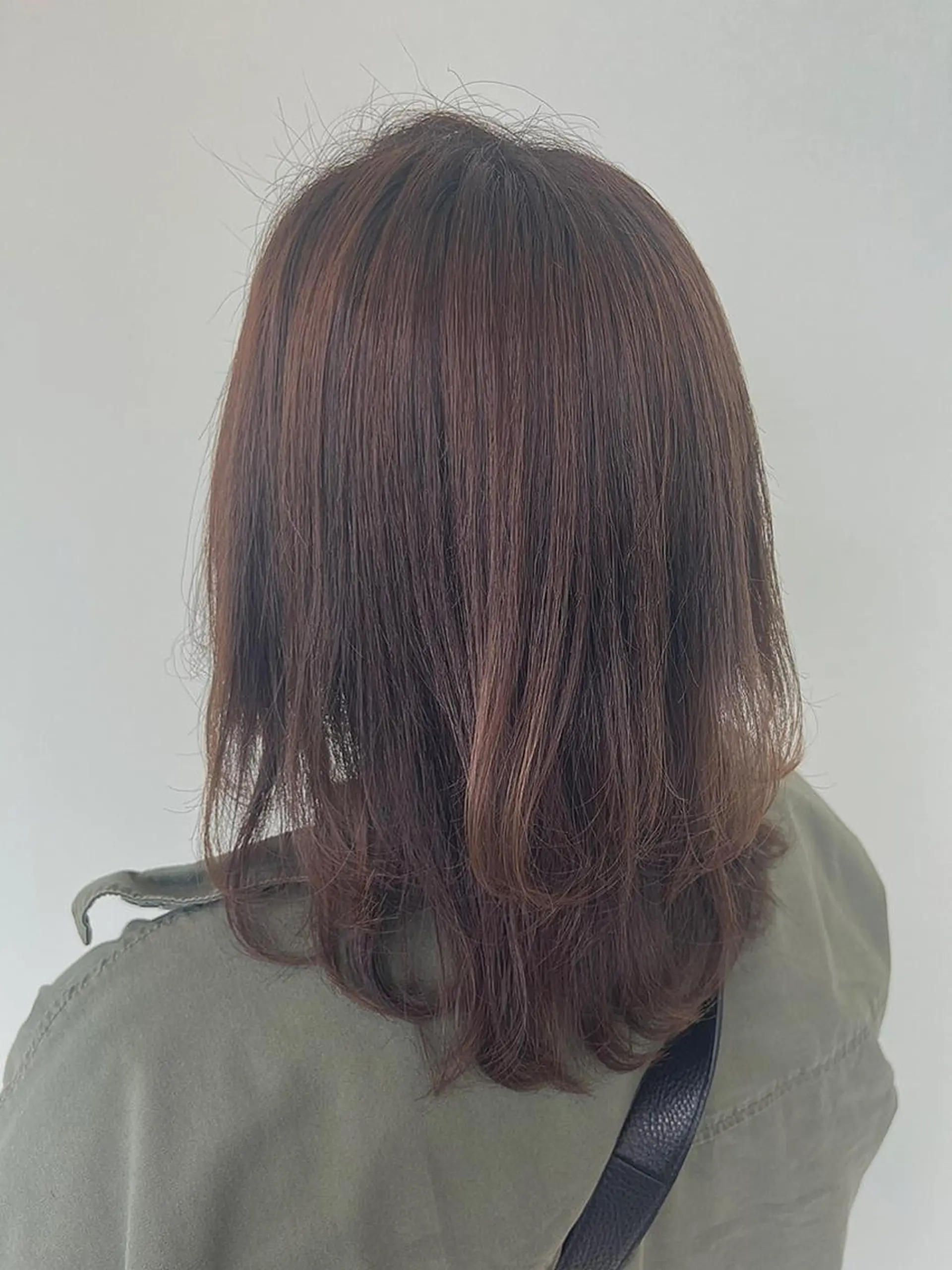 ミディアム カラー 🍏👑針生 愛佳👑🍏のヘアスタイル