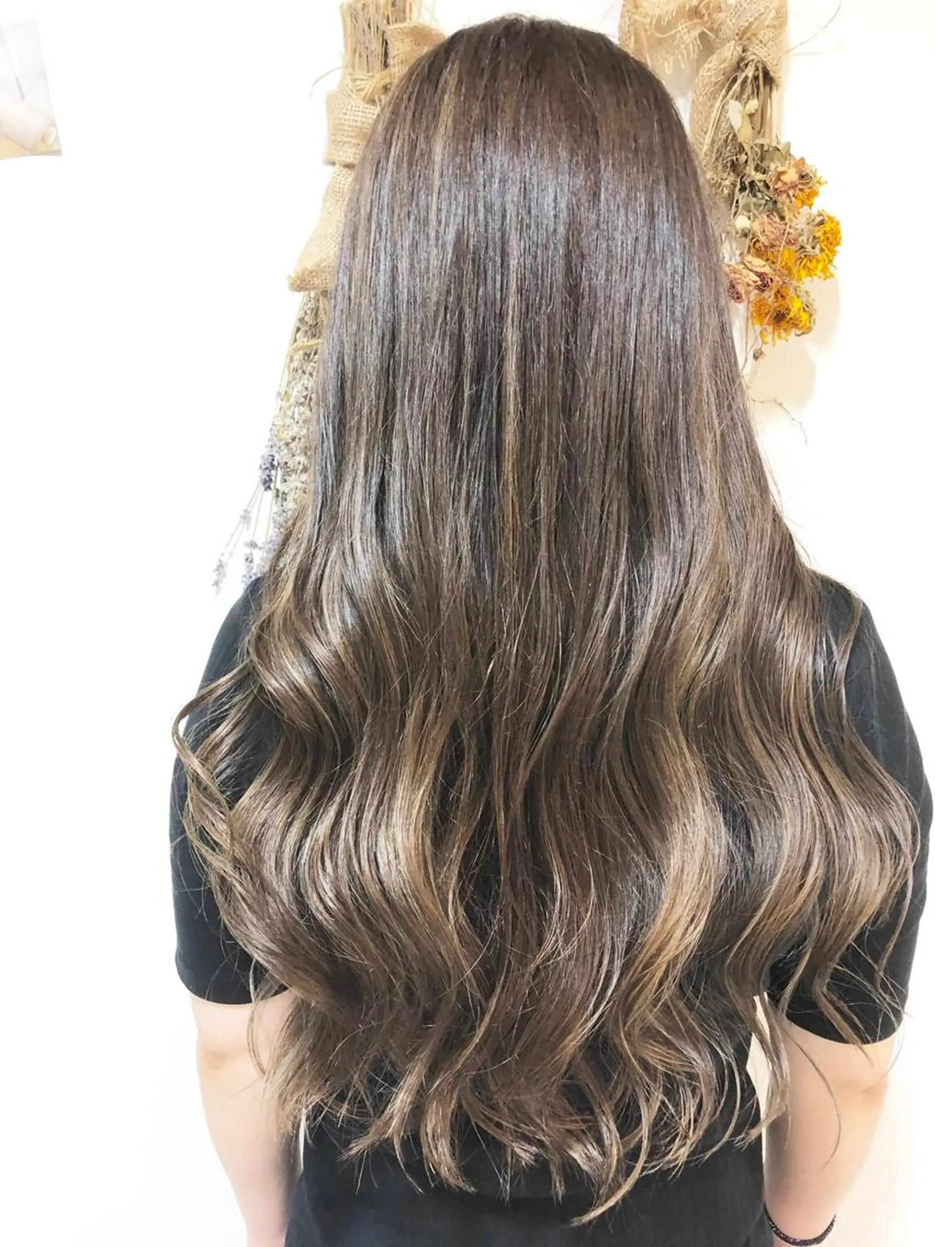 ロング カラー ヘアカラー トリートメント 松浦 正覚のヘアスタイル