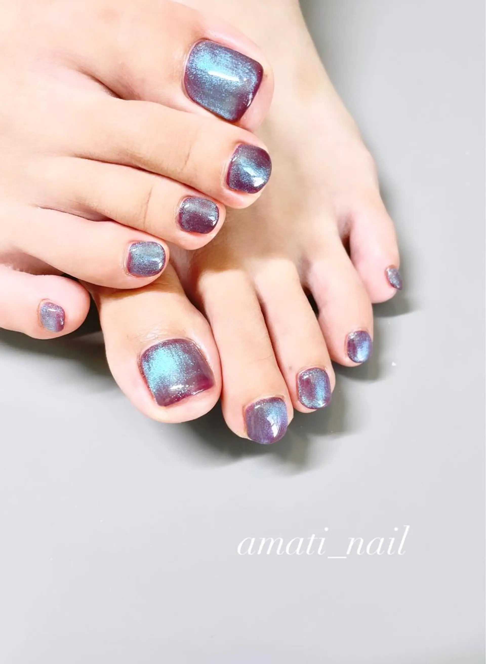 ネイル ブルー マグネットネイル ミラーネイル ニュアンスネイル ワンカラーネイル フットネイル amati_nail TAKAKOのネイルデザイン