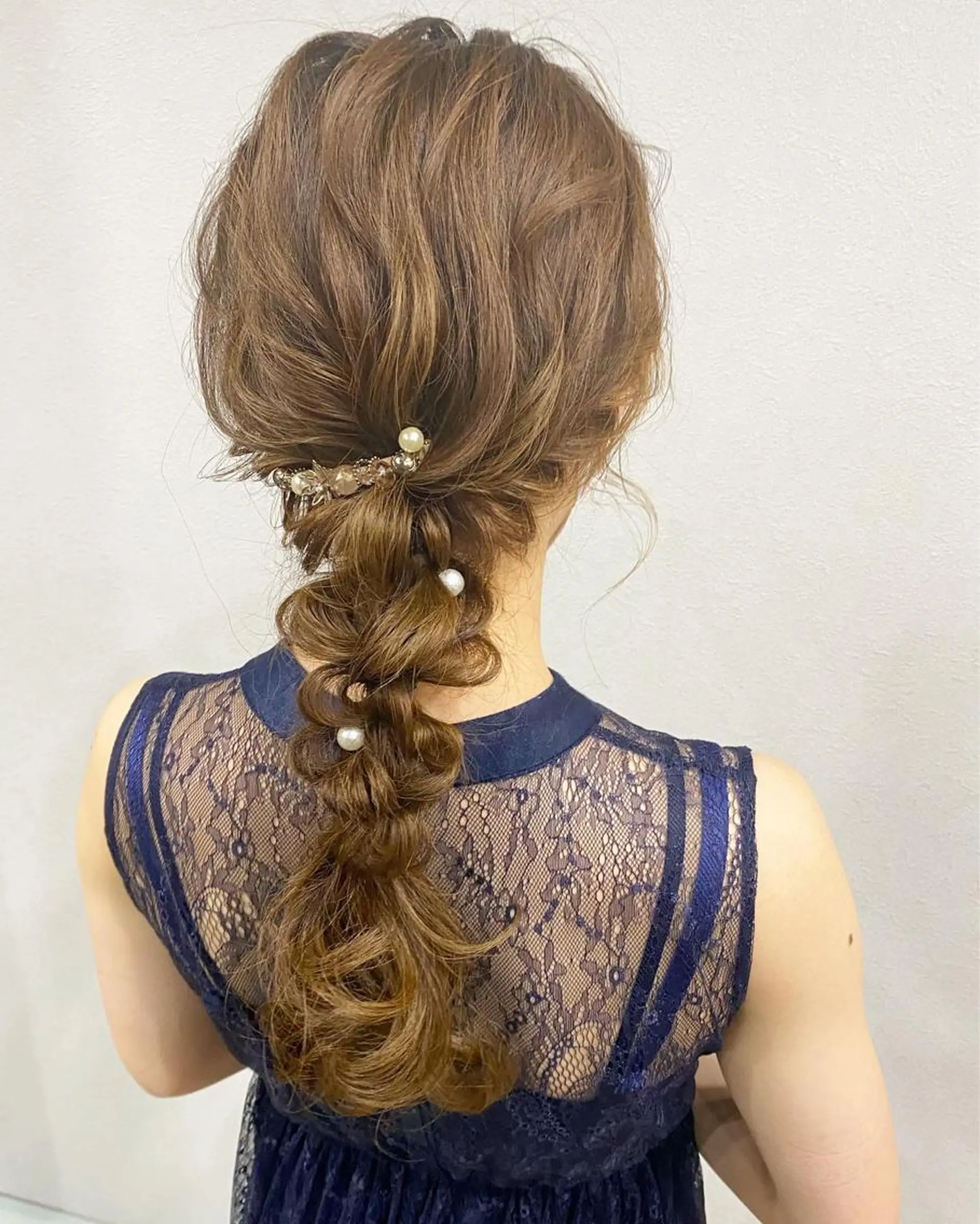 ロング ヘアアレンジ ヘアセット FIORE hair design所属・山根 奈緒のマツエク・マツパデザイン