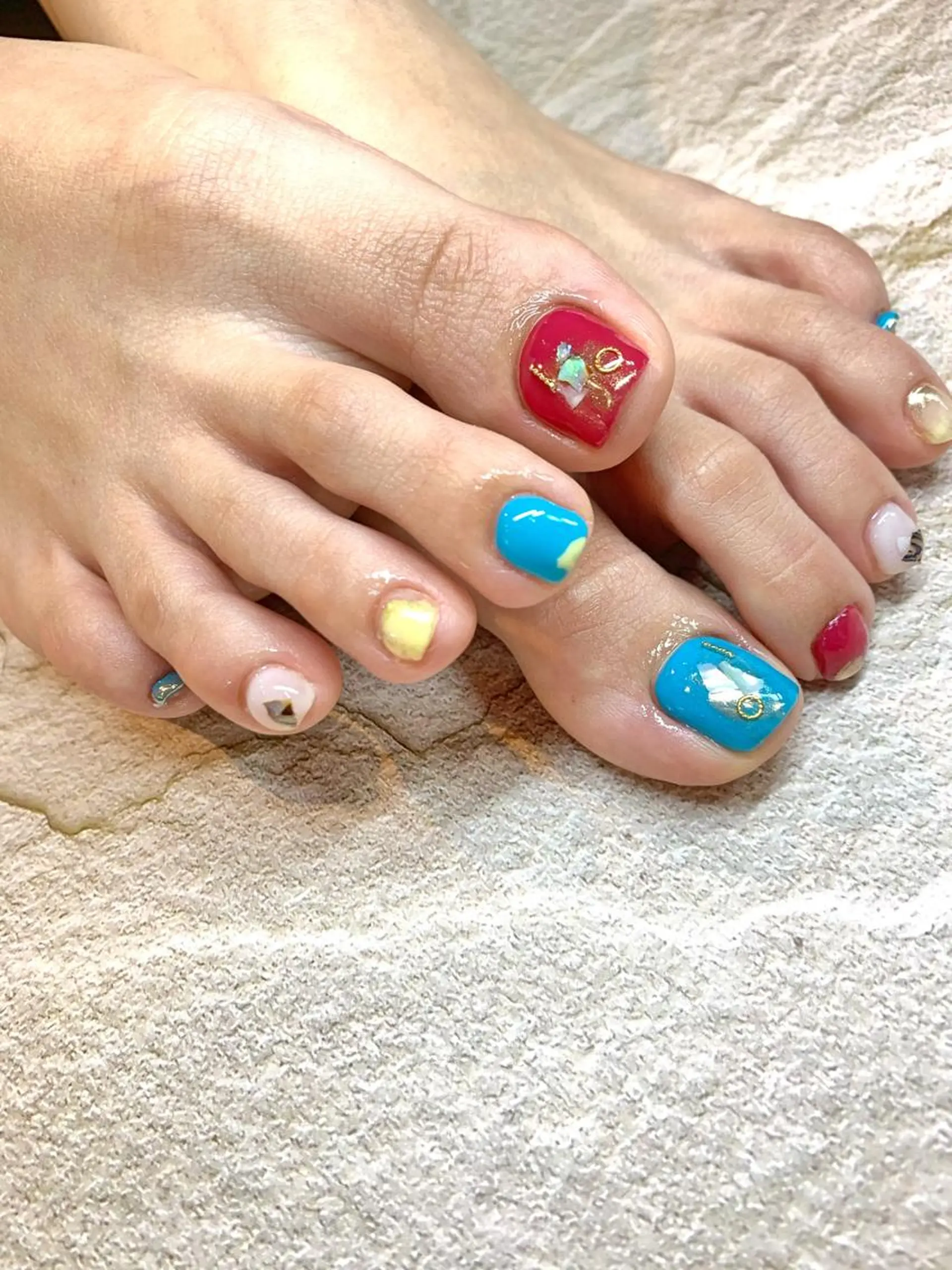 ネイル フットネイル フットネイル glow_ nailのネイルデザイン