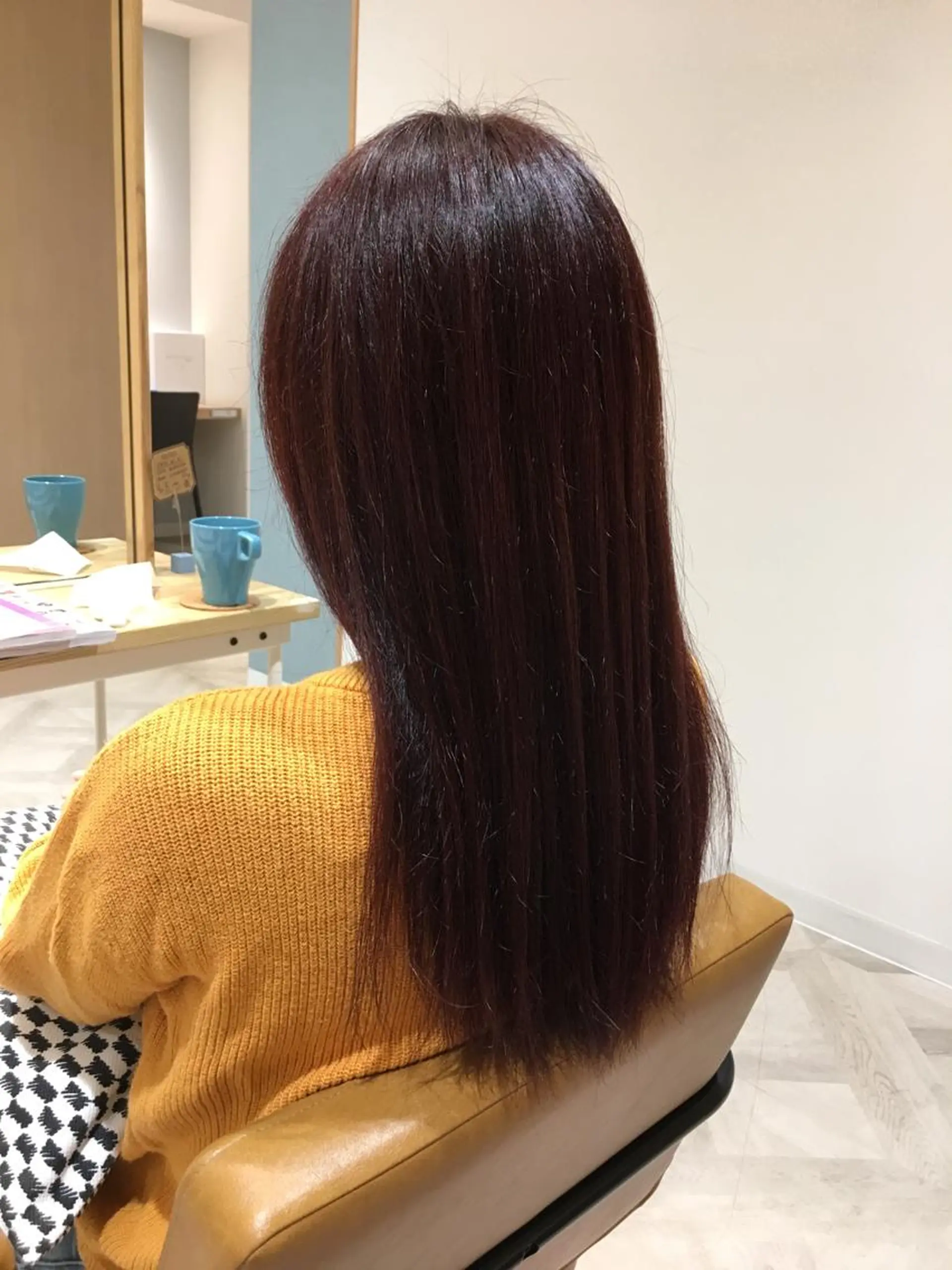 セミロング カラー ピンクカラー 大石 祐那のヘアスタイル