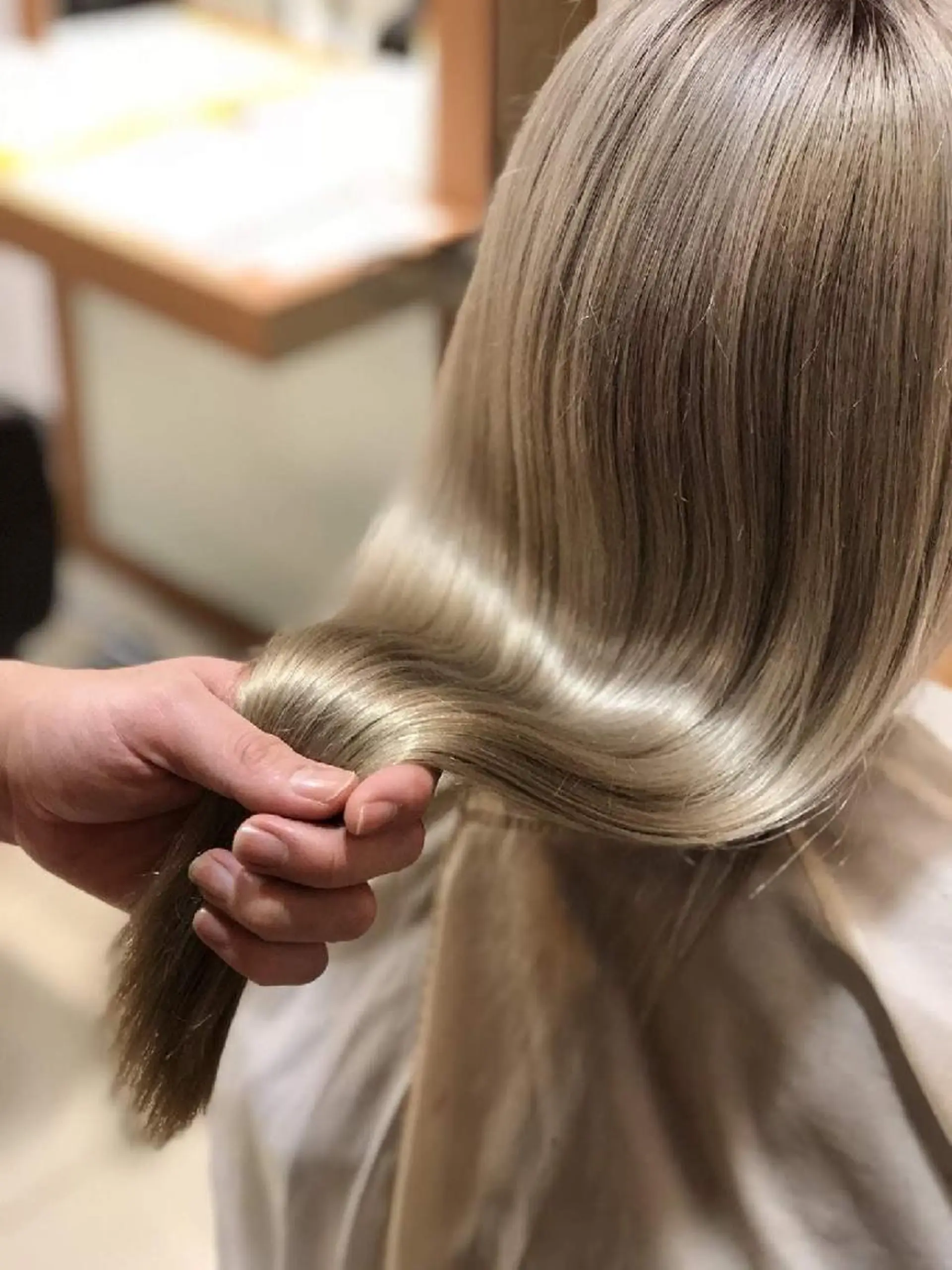 ロング 髪質改善 トリートメント 手代木 遼のヘアスタイル