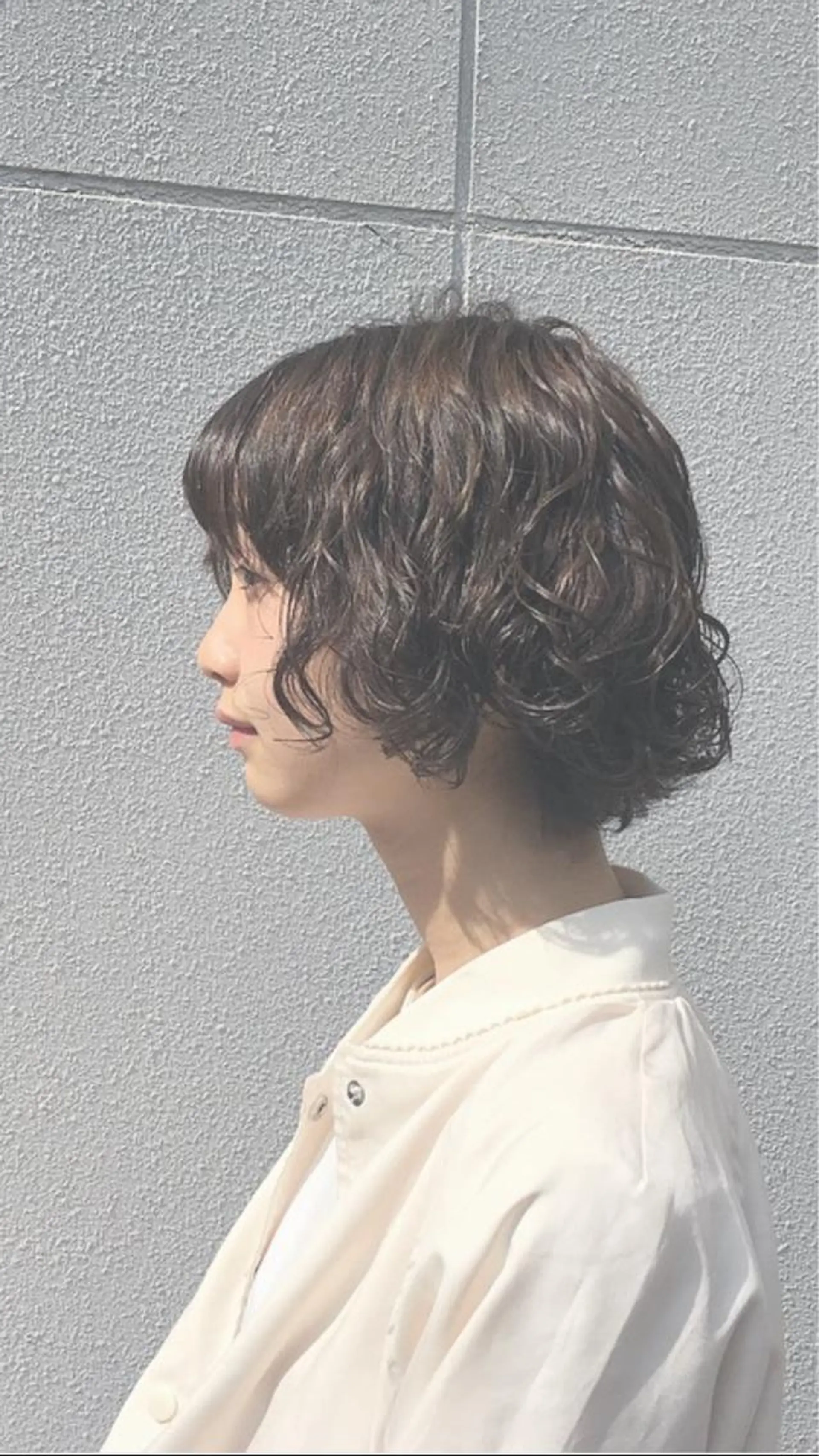 ショート カラー パーマ ブリーチ、パーマ 西部笑のヘアスタイル