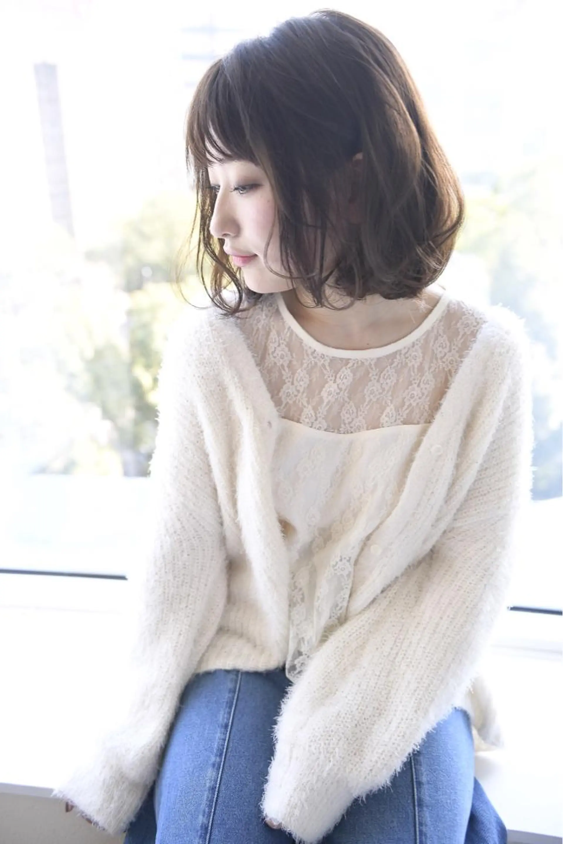 ミディアム KAMIGAMI所属・KAMIGAMI SAKAEのヘアスタイル