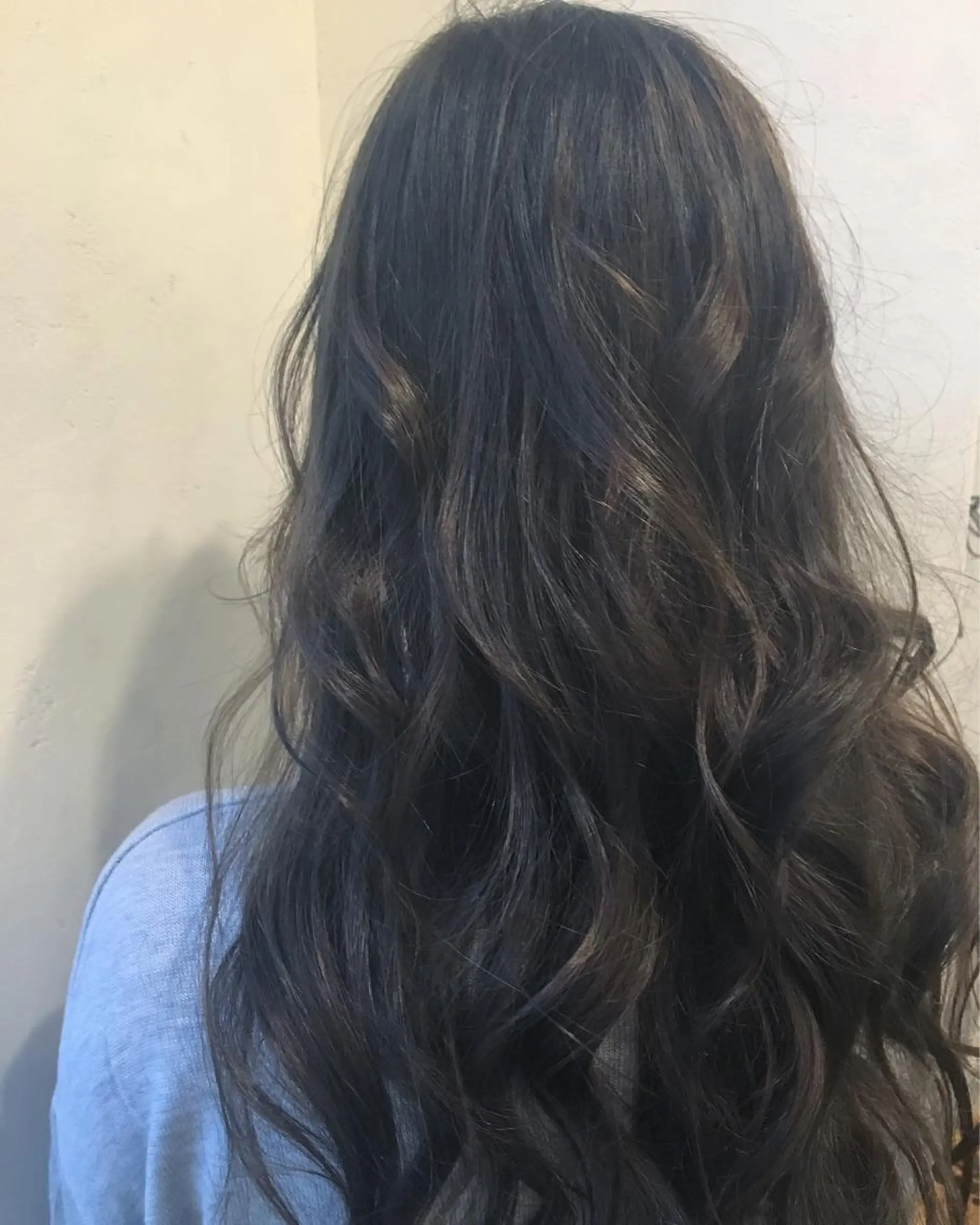 ロング カラー ブルーカラー ブルージュ カット ヘアカラー TOWA 野村　コウダイのヘアスタイル
