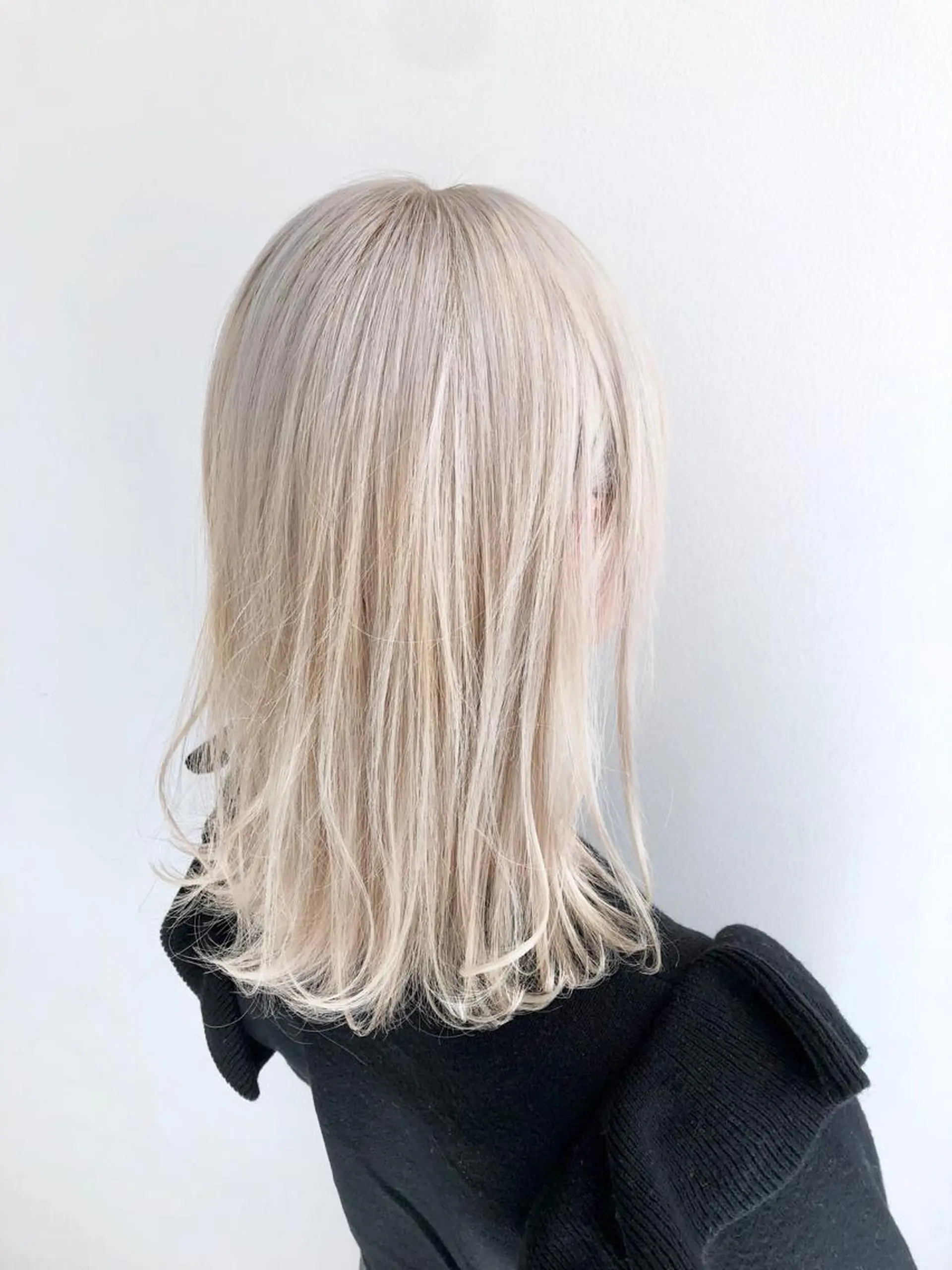 ミディアム 田村拓巳 韓国風、髪質改善のヘアスタイル