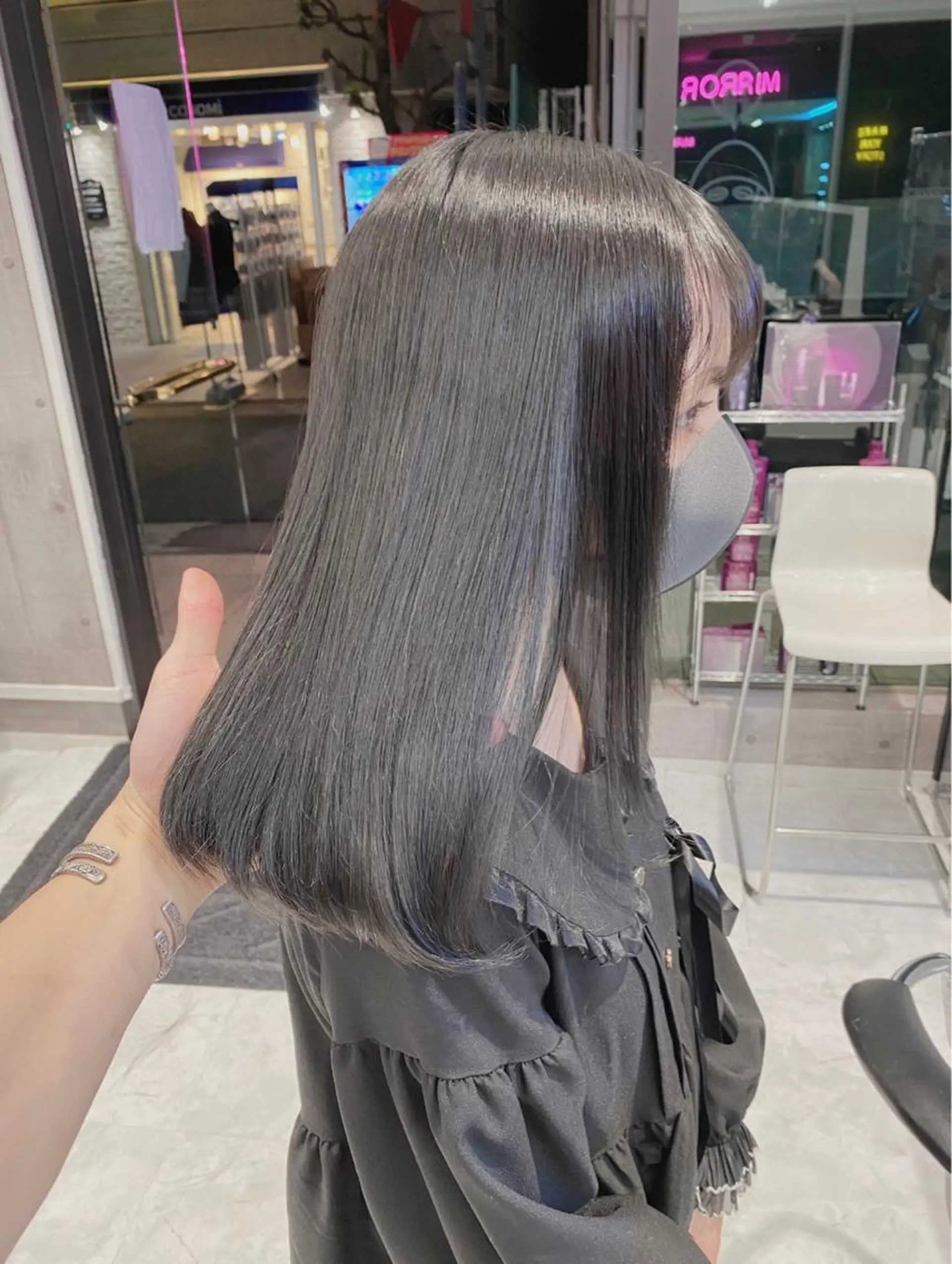 カラー デザインカラー MIKU🦋のヘアスタイル