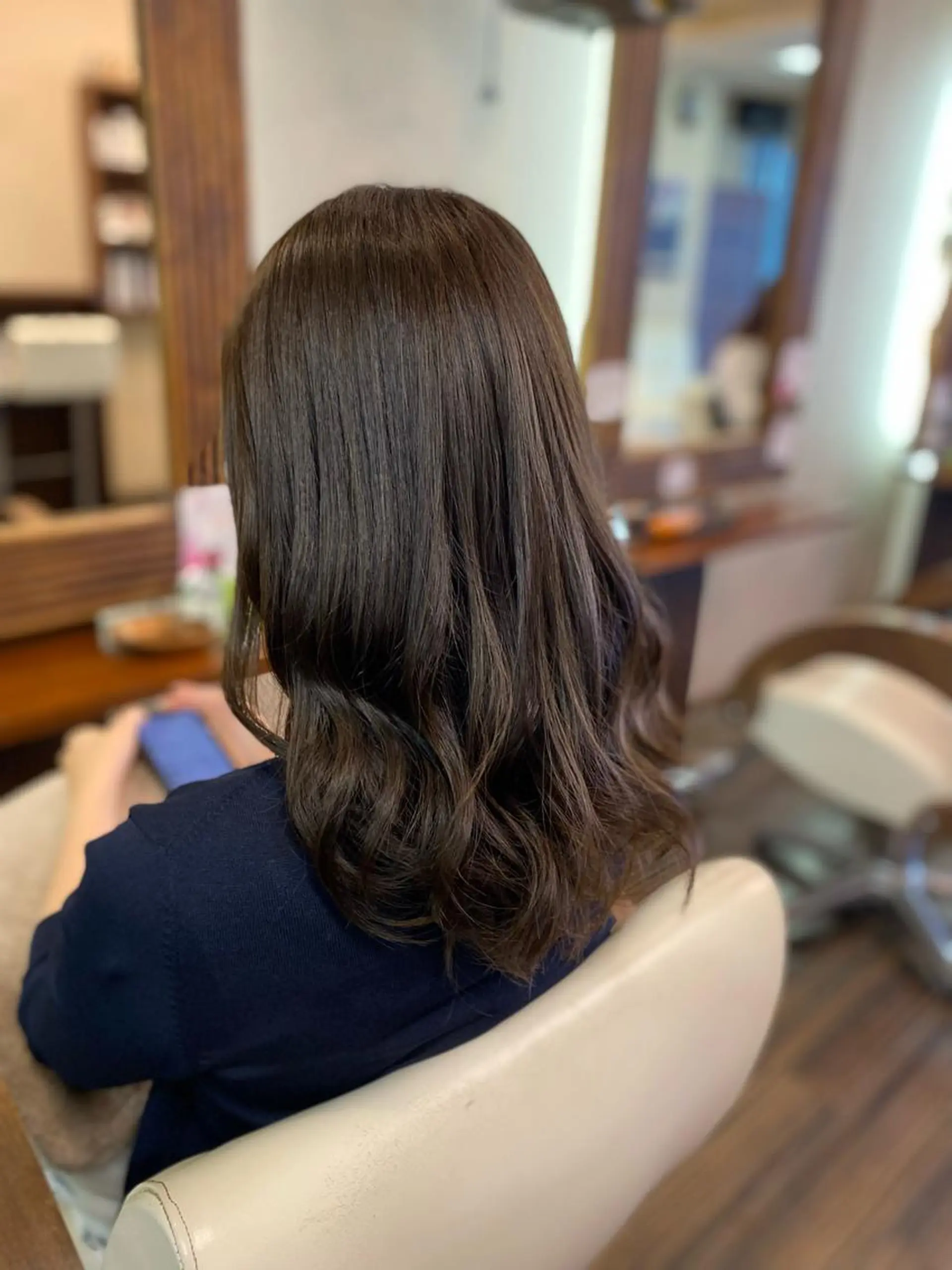 ミディアム カラー ヘアアレンジ カット ヘアカラー トリートメント 加藤 瑠美のヘアスタイル