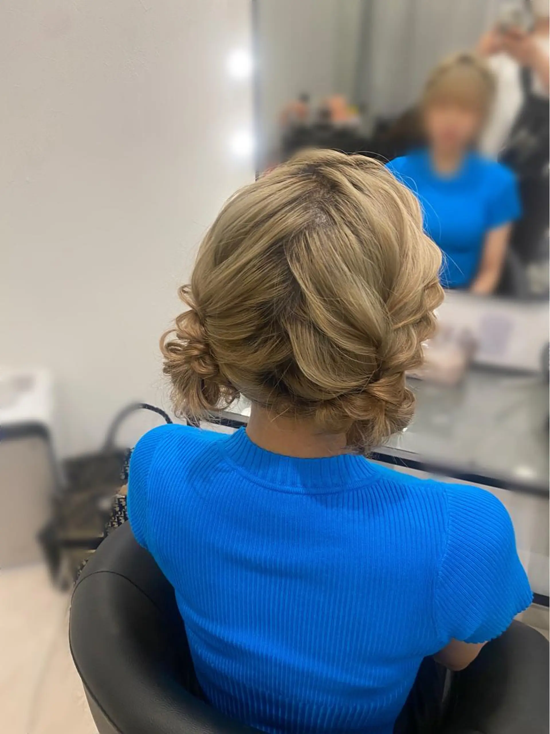 ミディアム ヘアアレンジ お団子ヘア ヘアセット Total  Salon Mikazuki所属・Mikazuki オーナーTeradaのその他イメージ