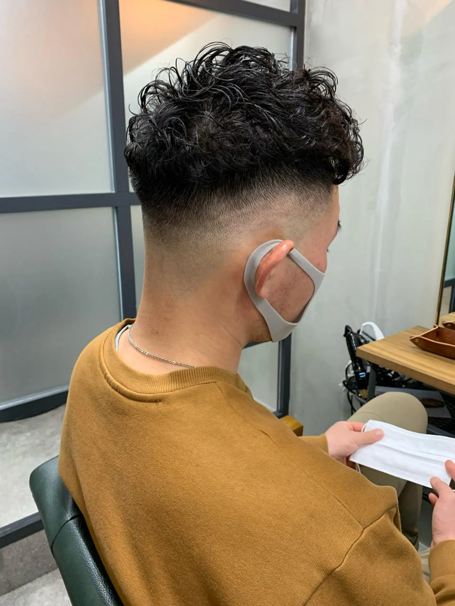 ショート メンズ カット パーマ 【S.BROOM】 店長　西川徹のヘアスタイル
