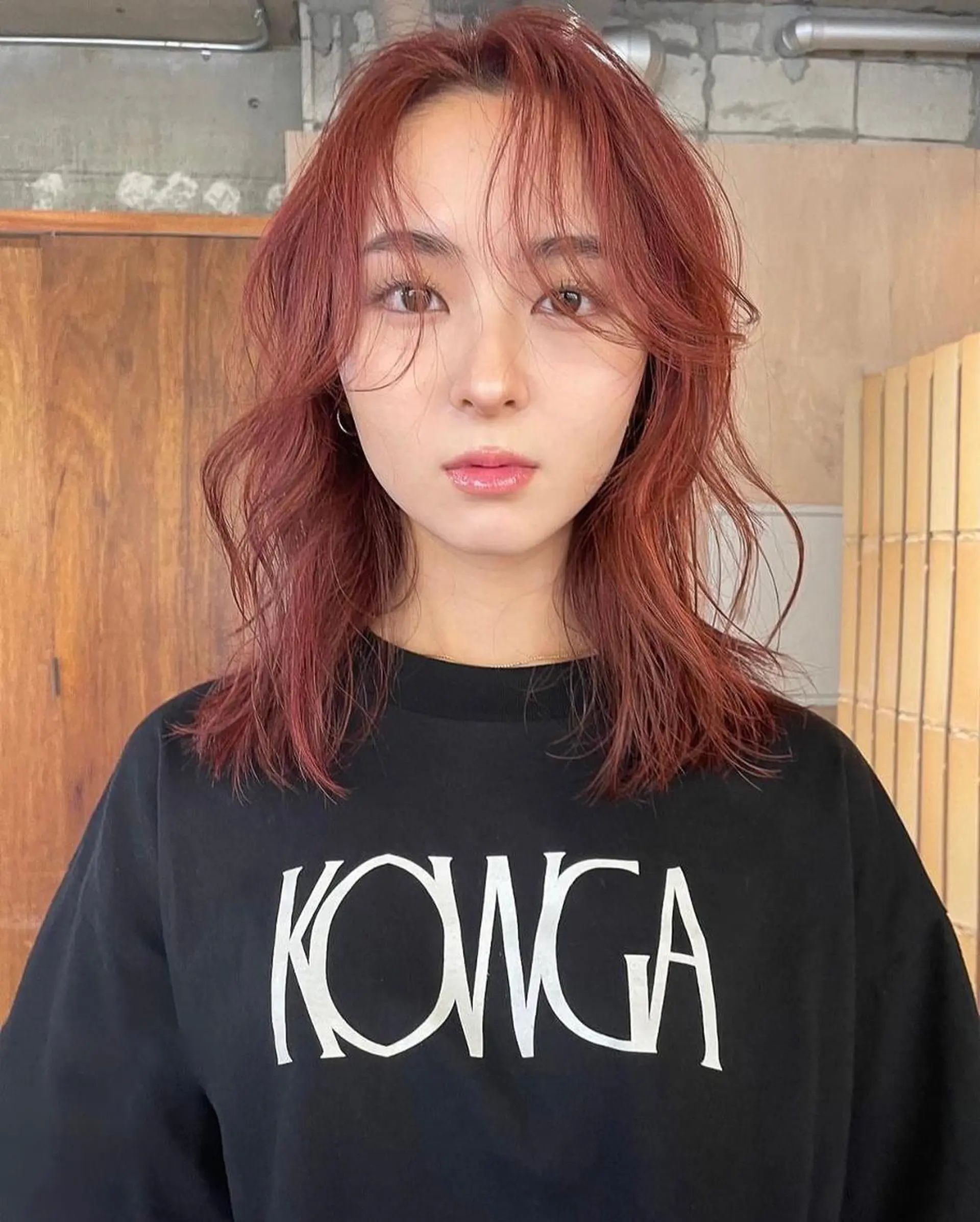 ミディアム カラー ショートボブ ミディアムパーマ アディクシーカラー ベージュカラー 黒髪 ヘアカラー CEINE PATHのヘアスタイル