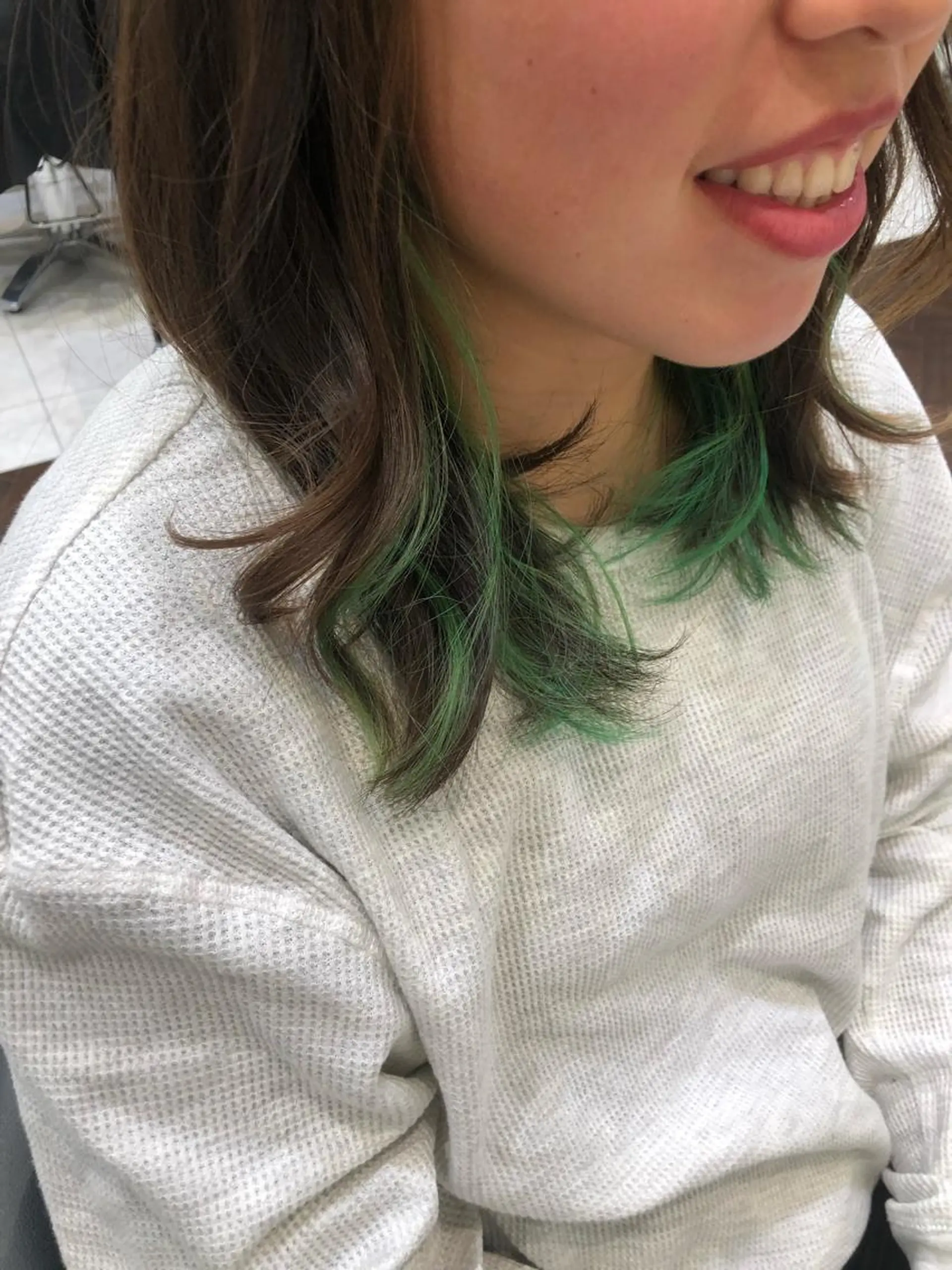 ミディアム ヘアカラー 岸 保奈美のヘアスタイル