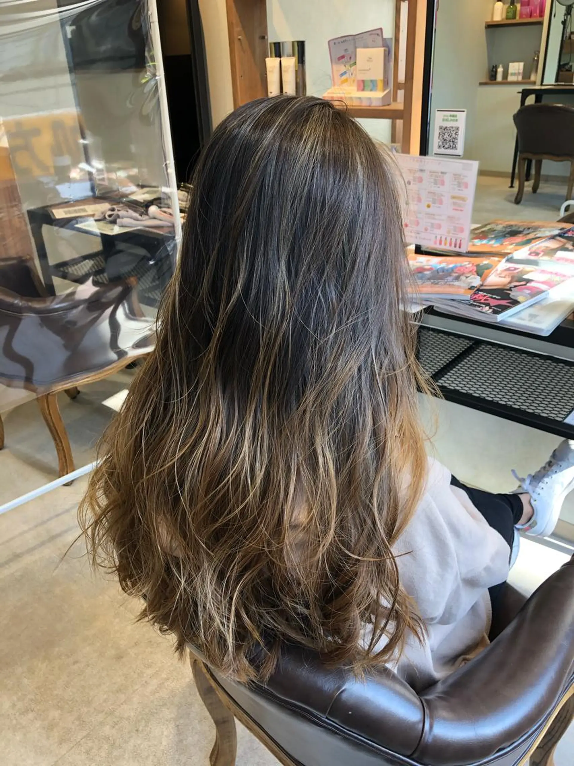 ロング カラー 💎エクステ専門店 BIZE梅田🇰🇷のヘアスタイル